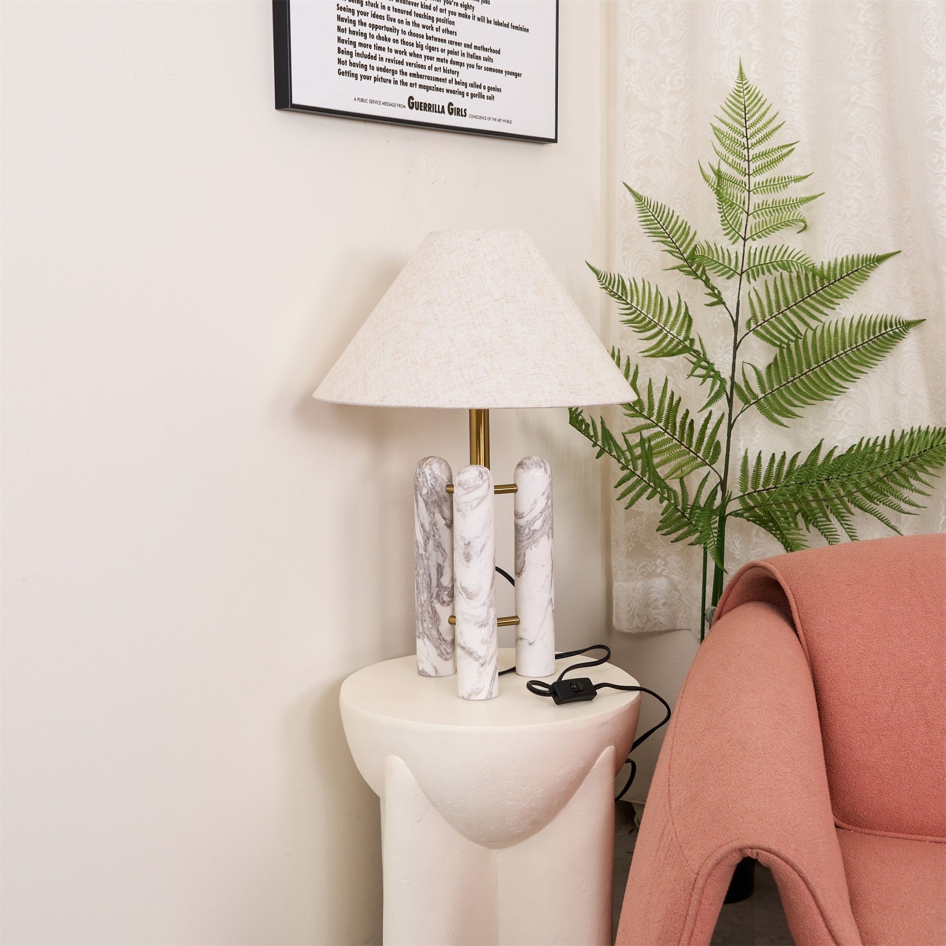 Lloyd Table Lamp - Blowlighting