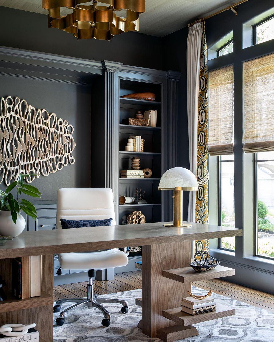 Ibera Alabaster Table Lamp - Blowlighting