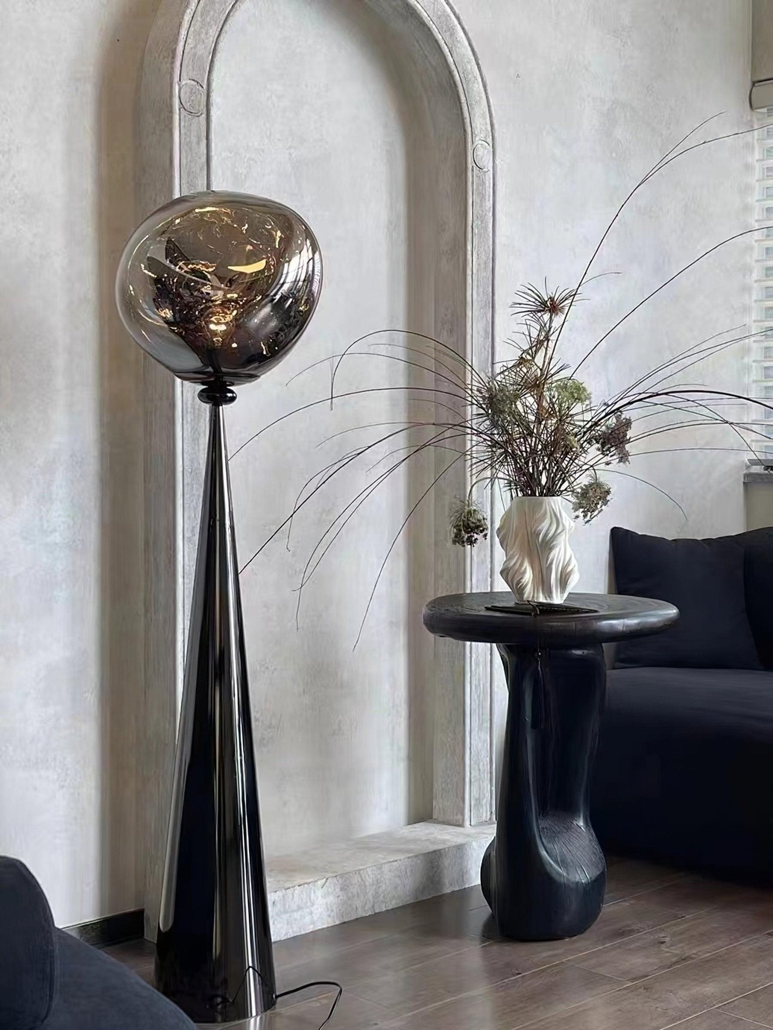Cone Lava Floor Lamp - Blowlighting