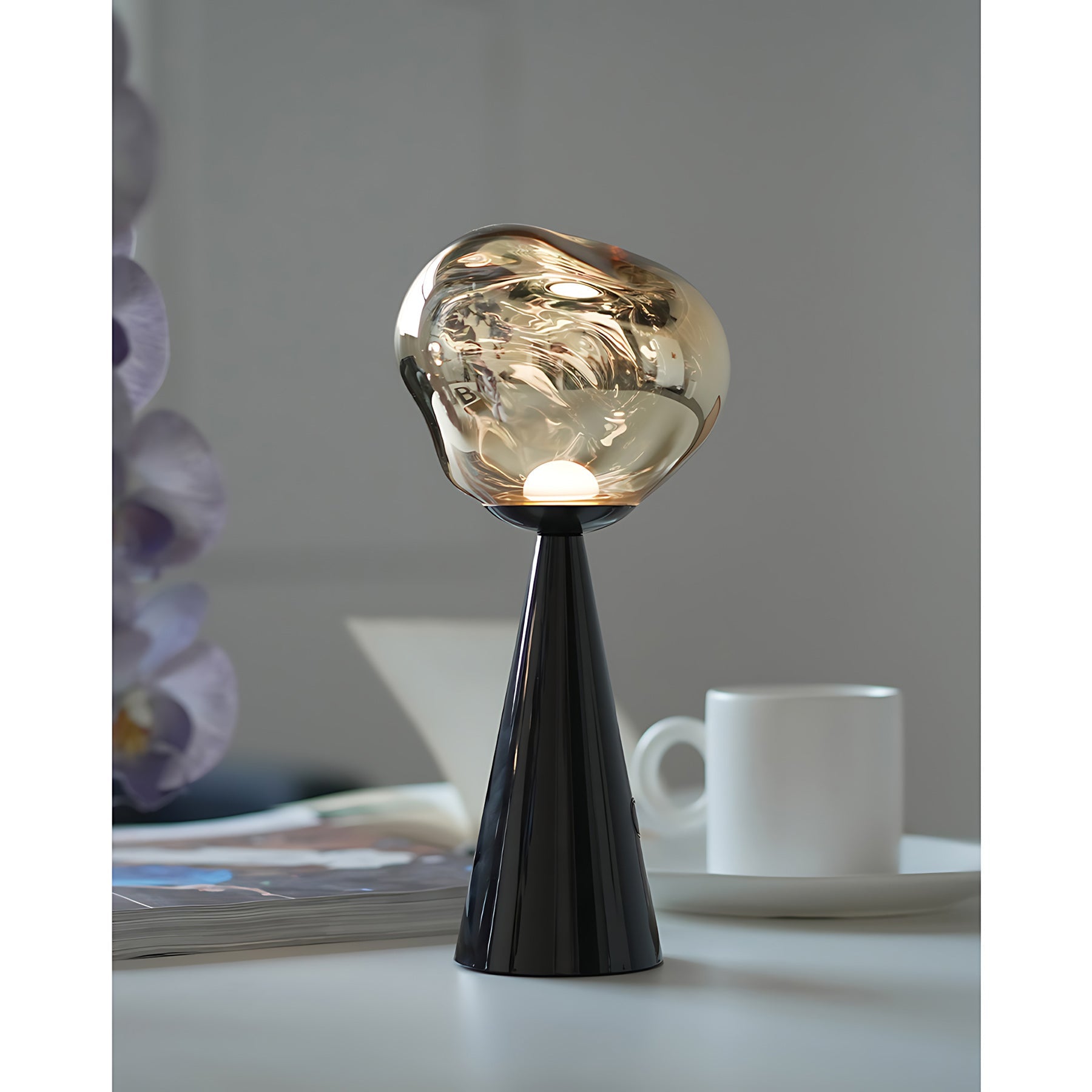 Melt Modern Metal Portable Table Light (Built-in Battery)