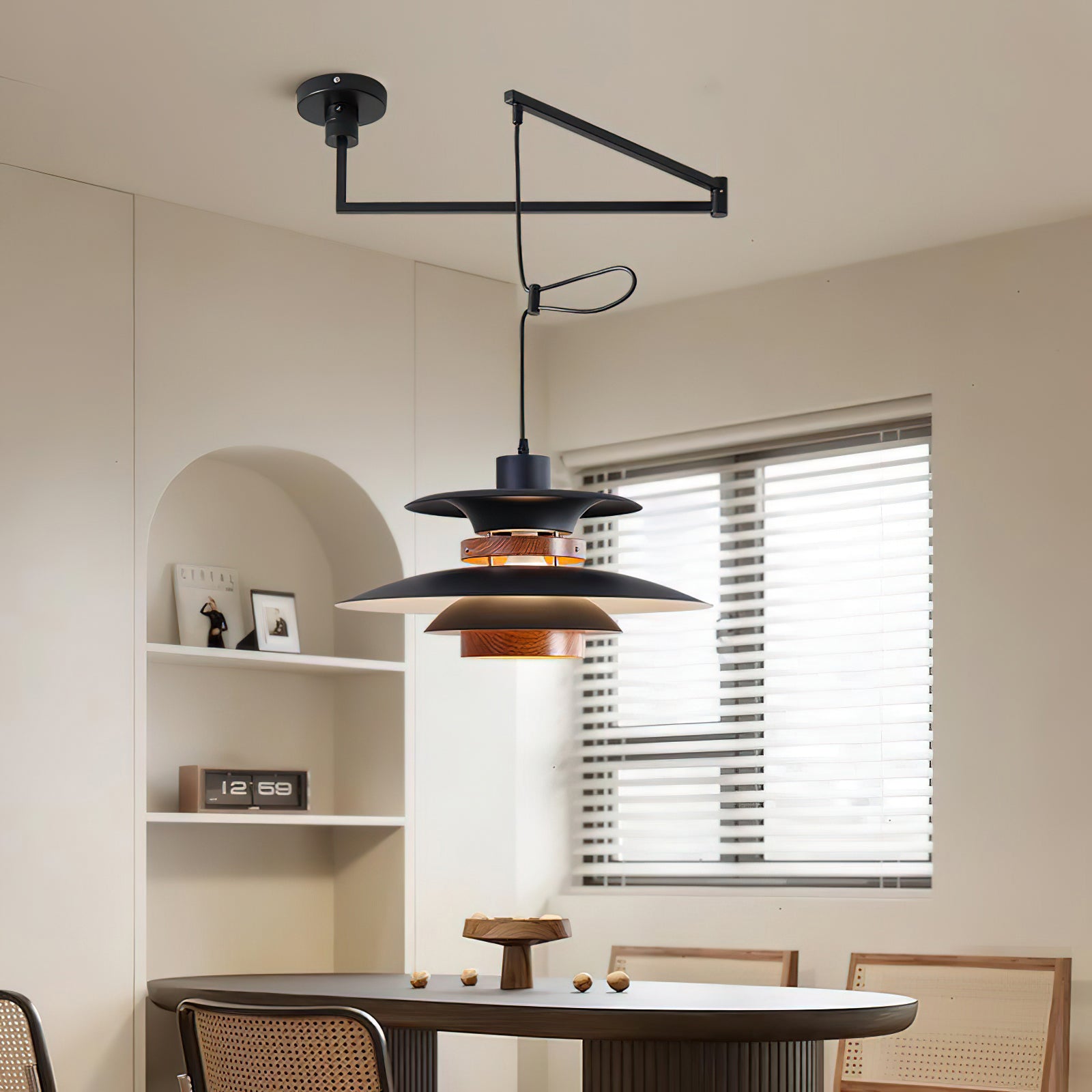 Mercero Swing Arm Pendant Lamp - Blowlighting