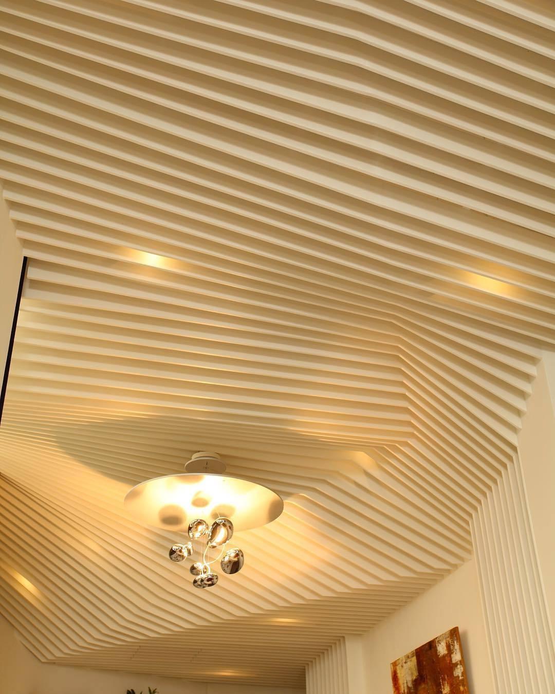 Mercury Chandelier - Blowlighting