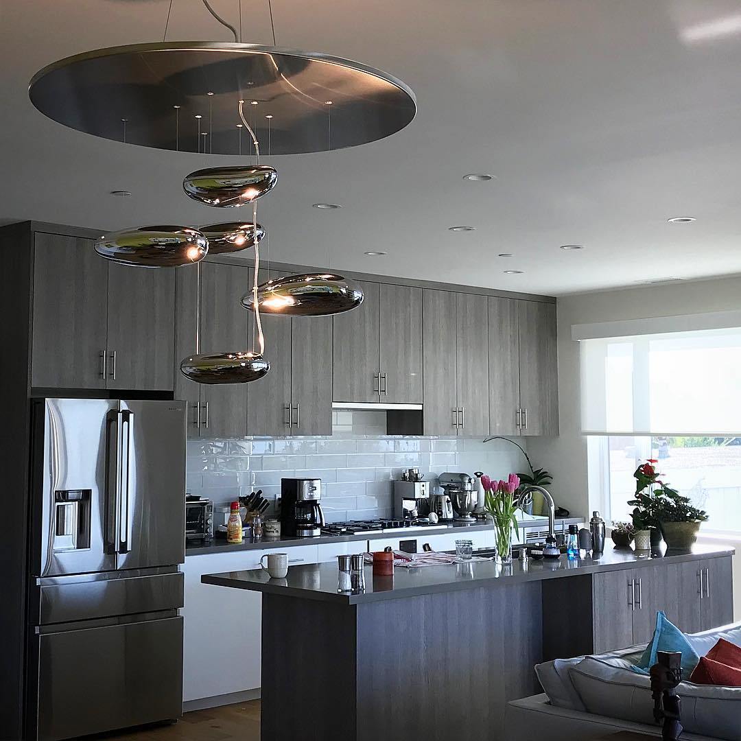 Mercury Chandelier - Blowlighting
