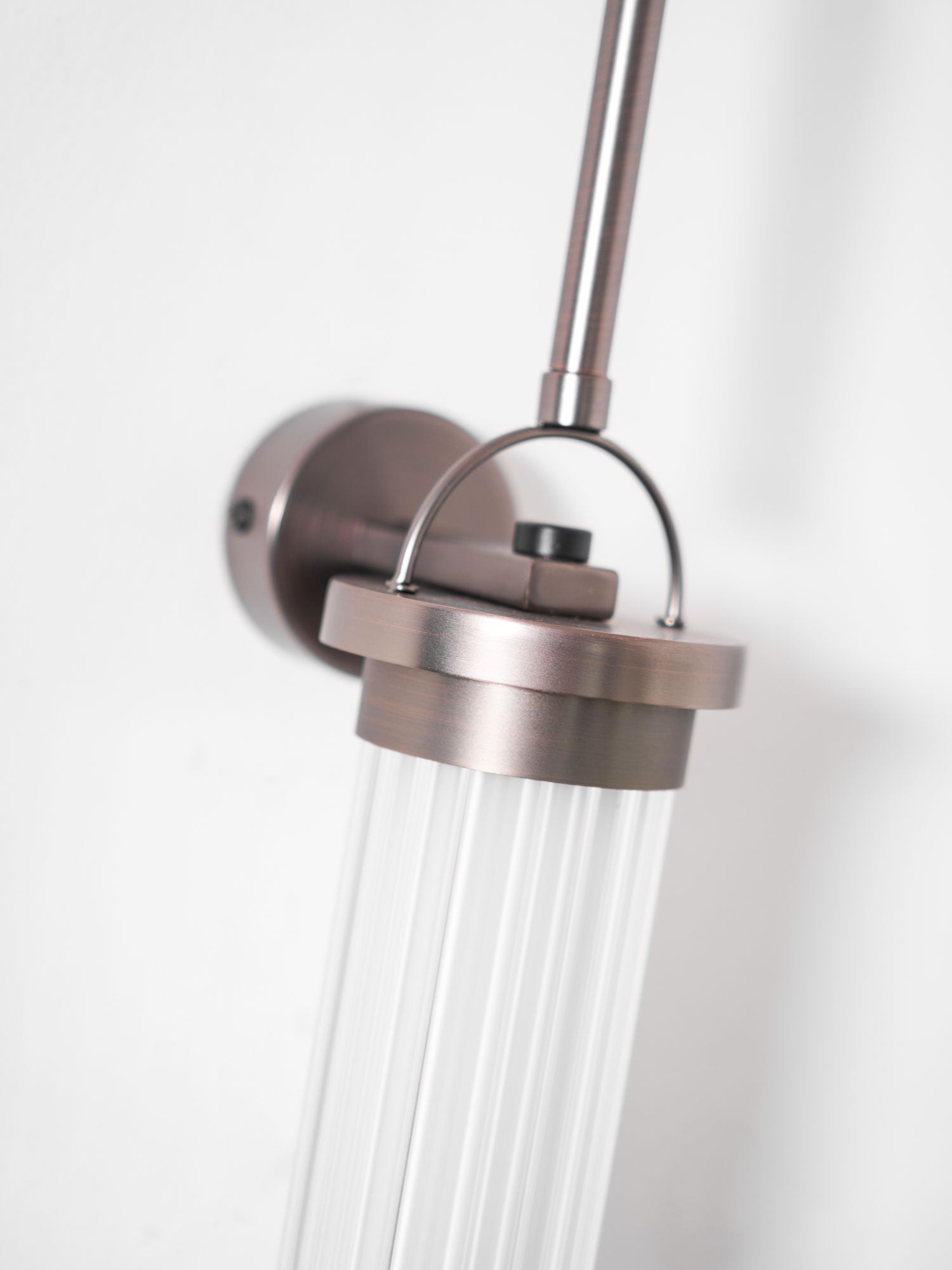 Meridian Vertical Wall Sconce - Blowlighting