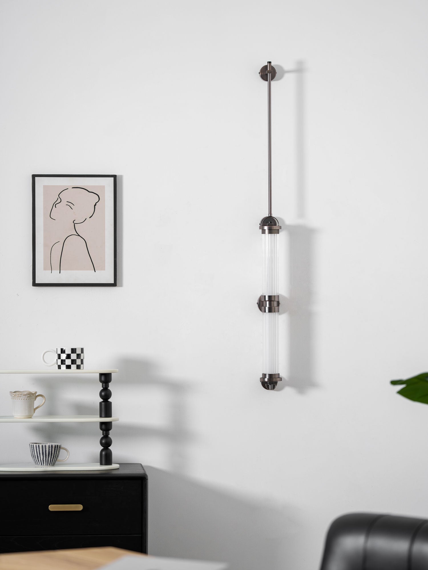 Meridian Vertical Wall Sconce - Blowlighting