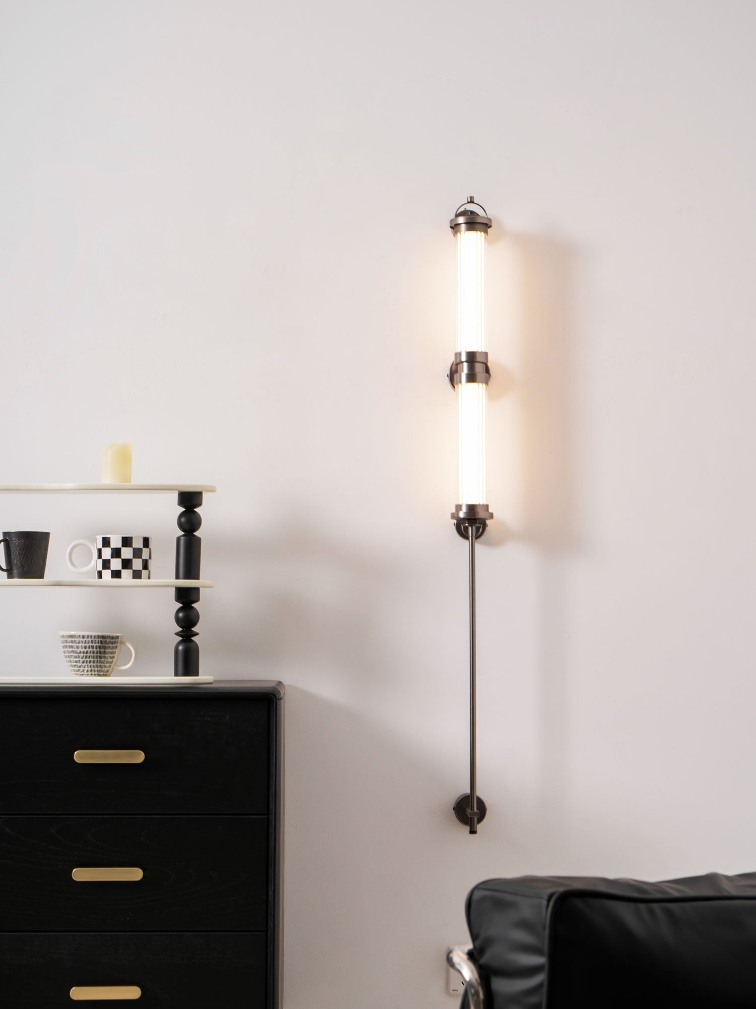 Meridian Vertical Wall Sconce - Blowlighting