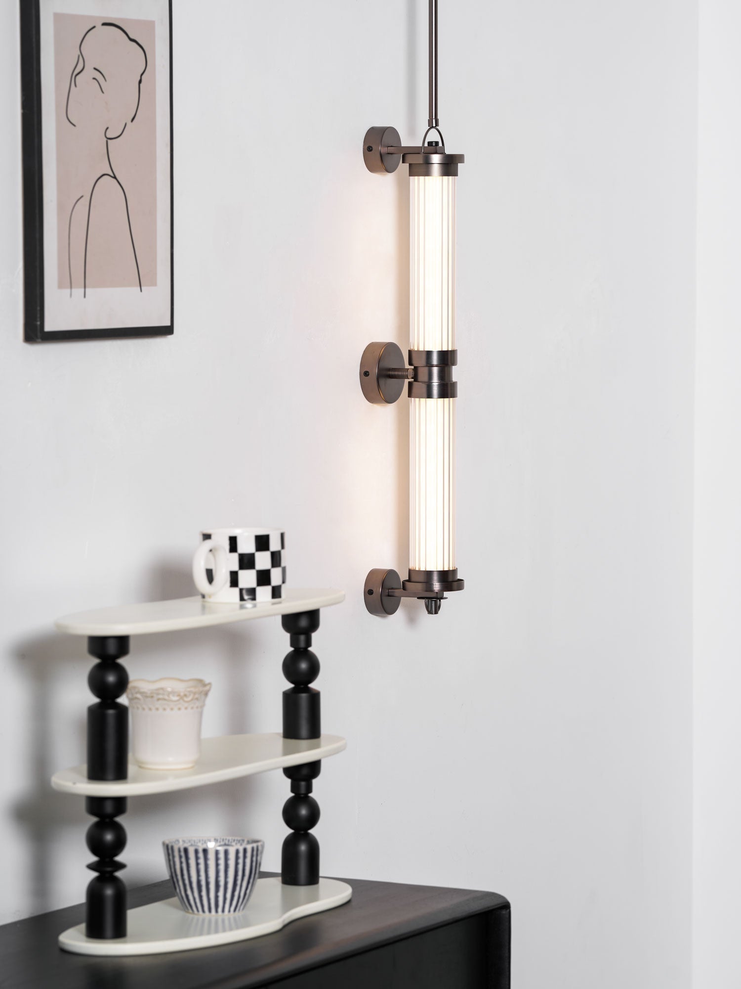 Meridian Vertical Wall Sconce - Blowlighting