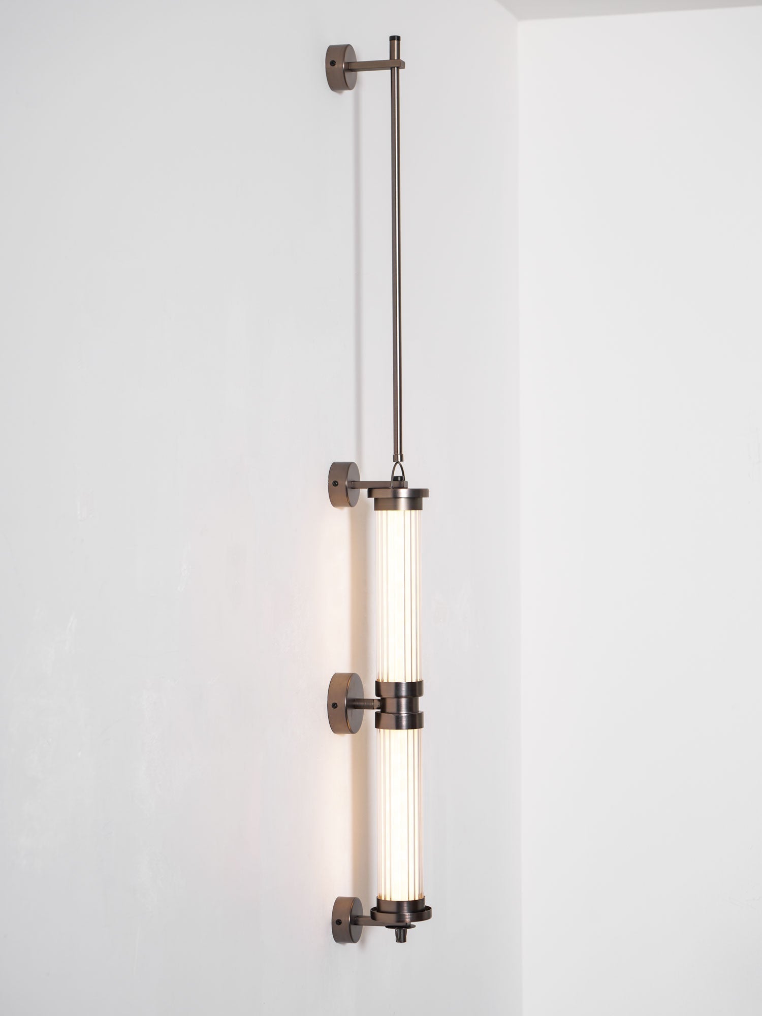 Meridian Vertical Wall Sconce - Blowlighting