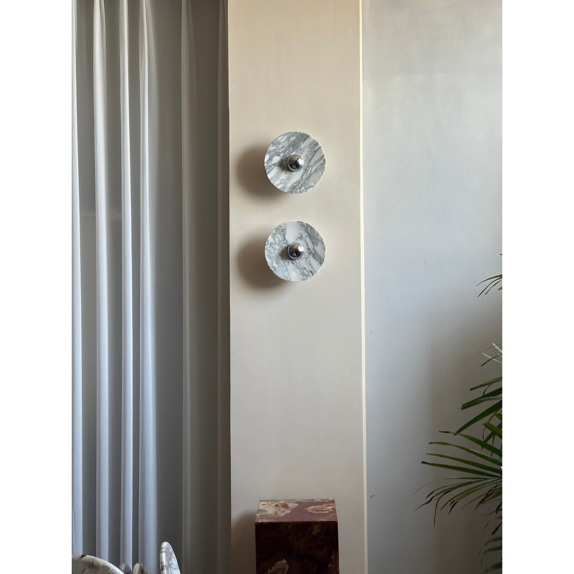 Messier Marble Wall Lamp - Blowlighting