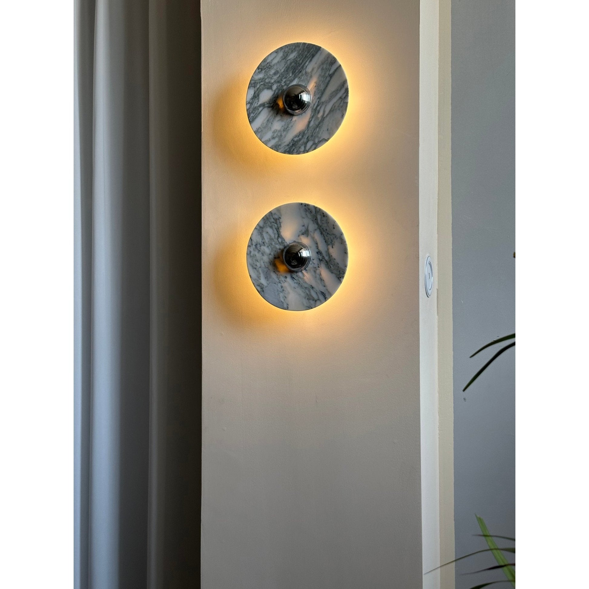Messier Marble Wall Lamp - Blowlighting