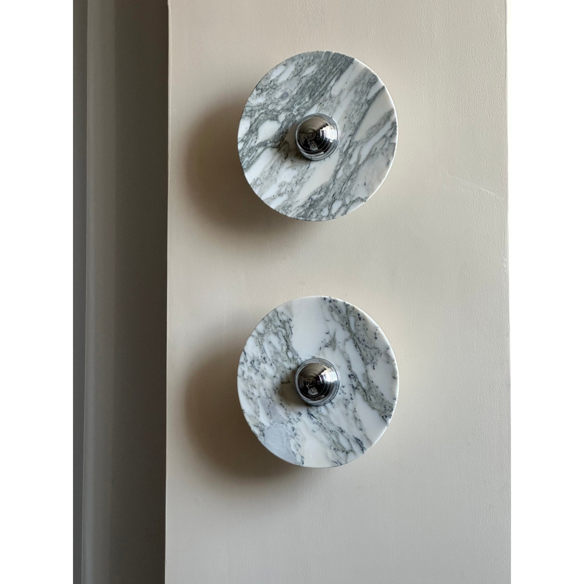 Messier Marble Wall Lamp - Blowlighting