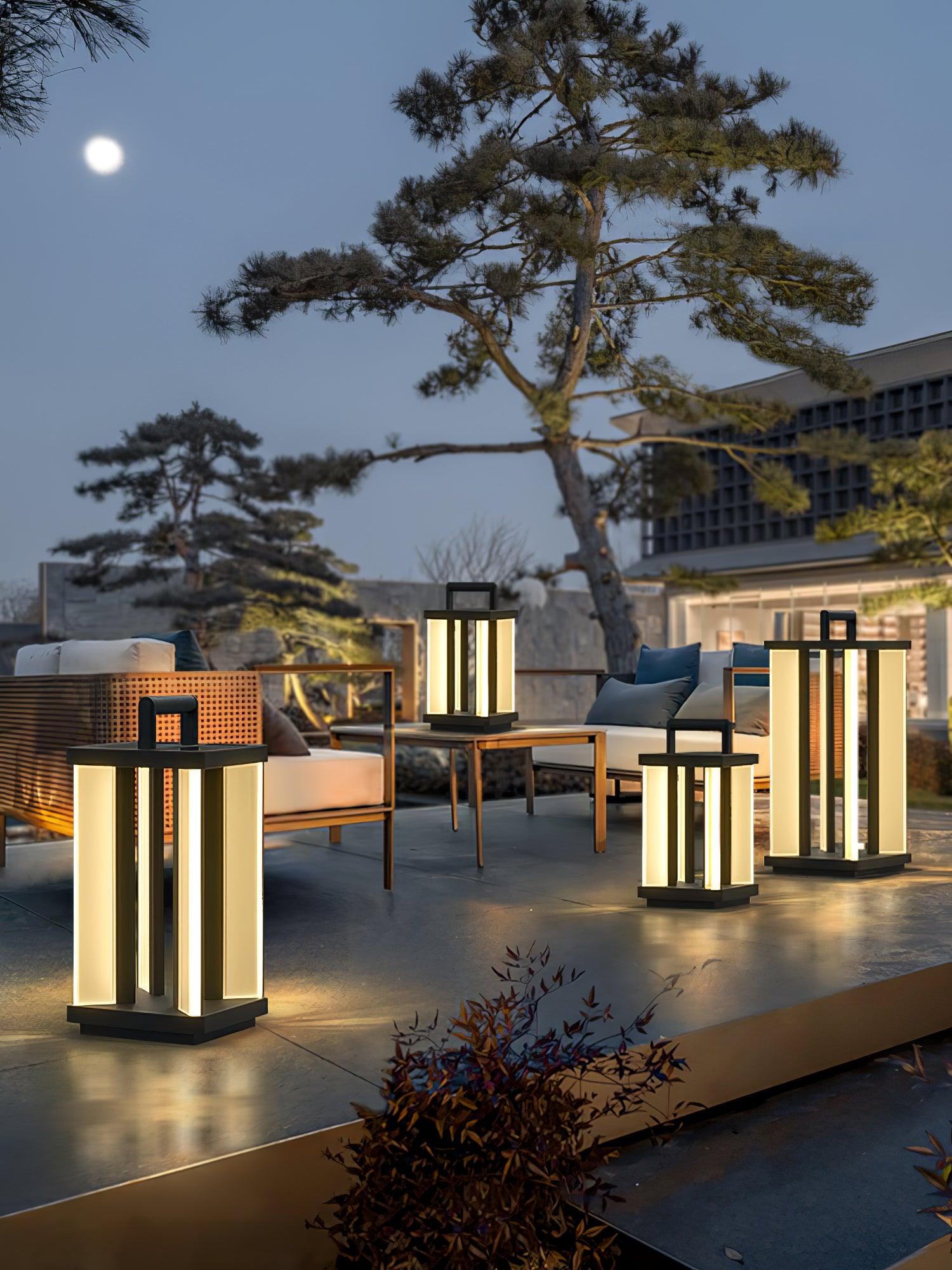 Metroluxe Outdoor Light - Blowlighting
