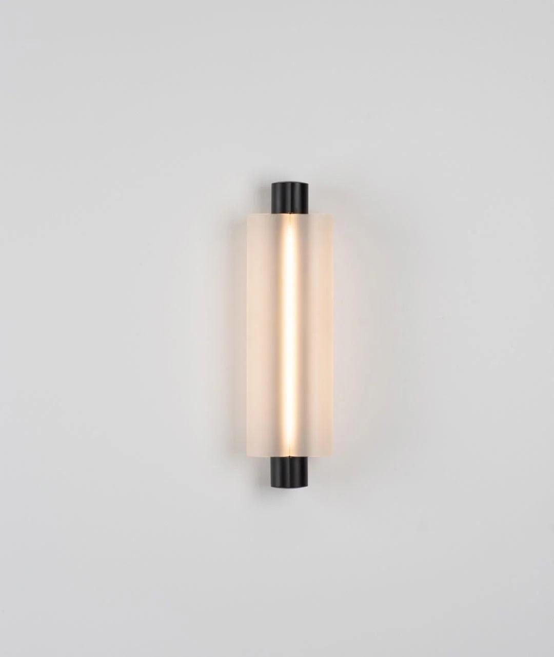 Trillium Wall Sconce - Blowlighting