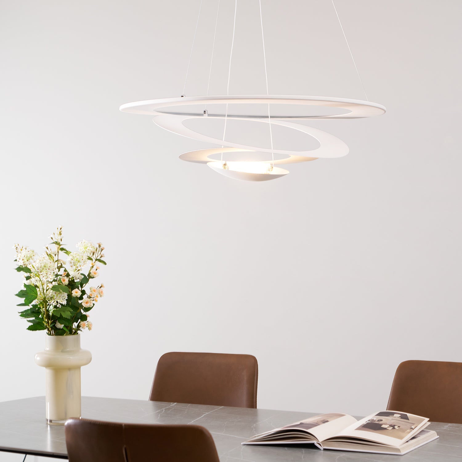 Kaia Modern Pendant Light - Blowlighting