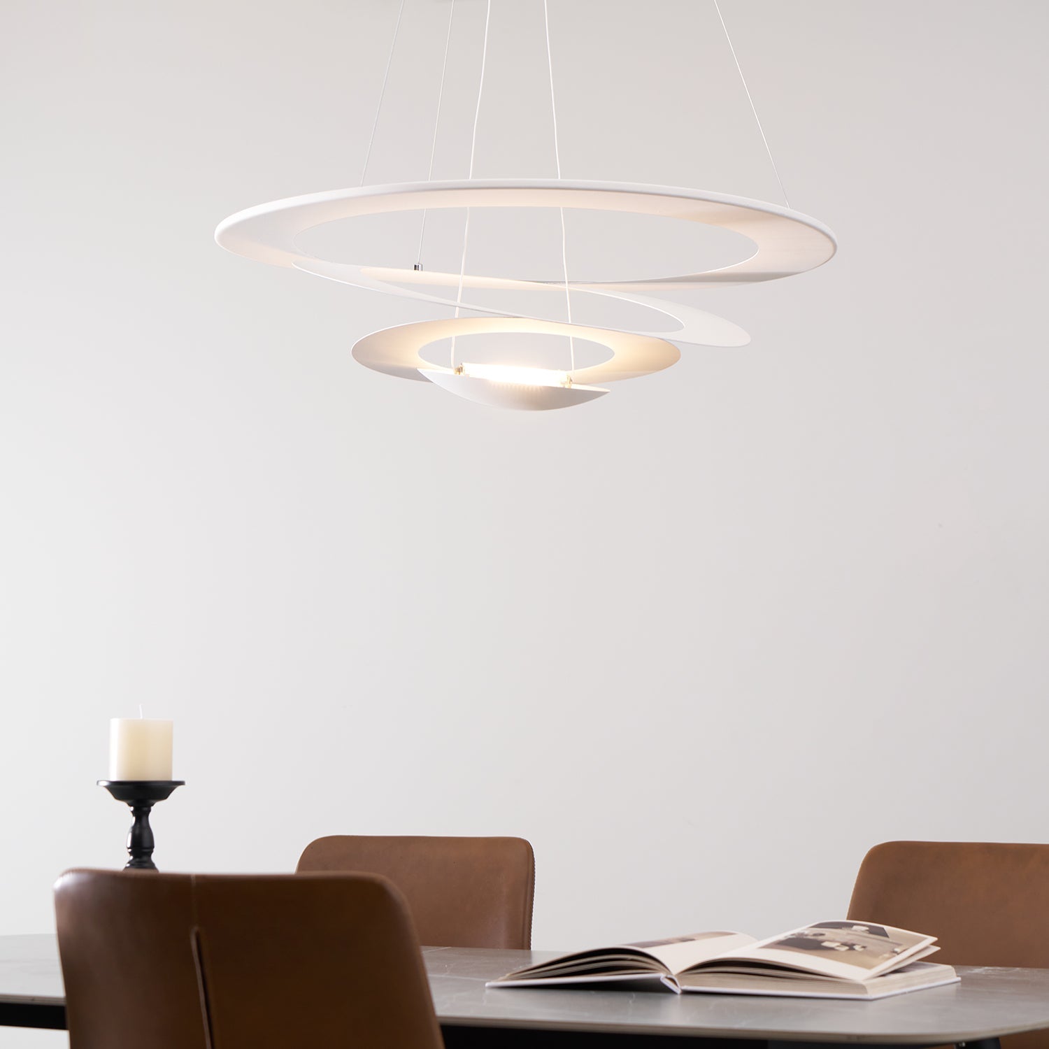 Kaia Modern Pendant Light - Blowlighting