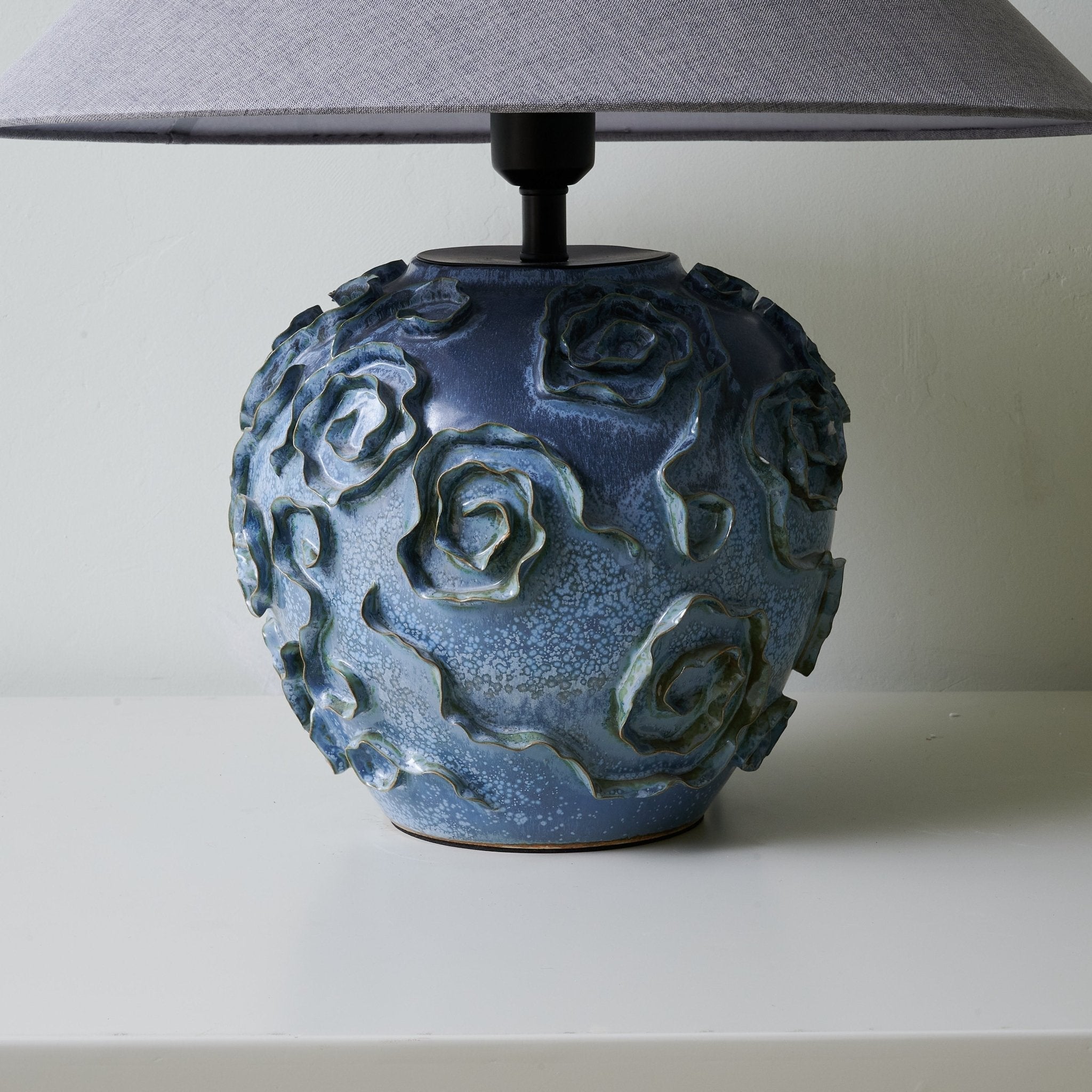 Midnight Rose Table Lamp - Blowlighting