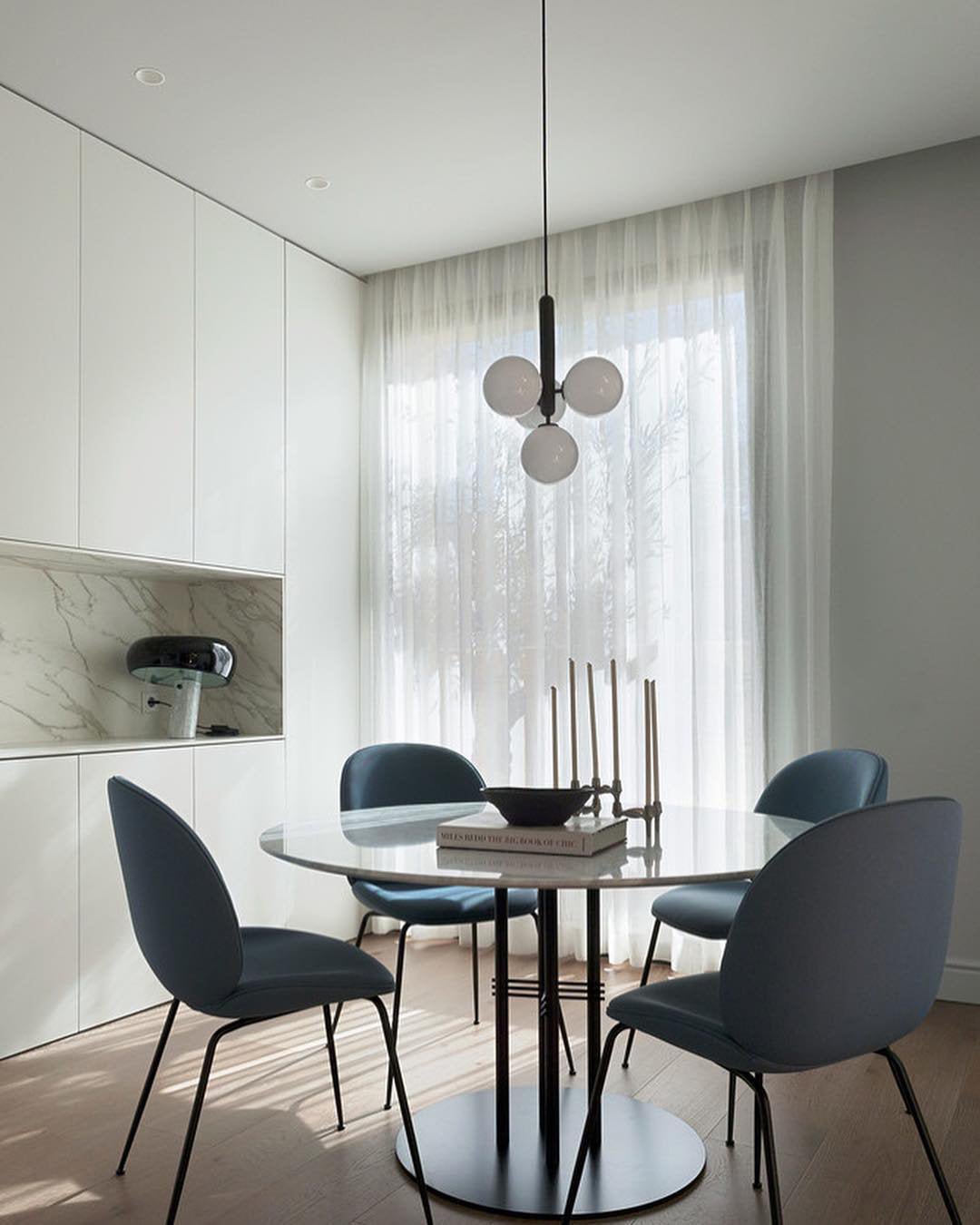 Elysian Glow Pendant Swag Light - Blowlighting