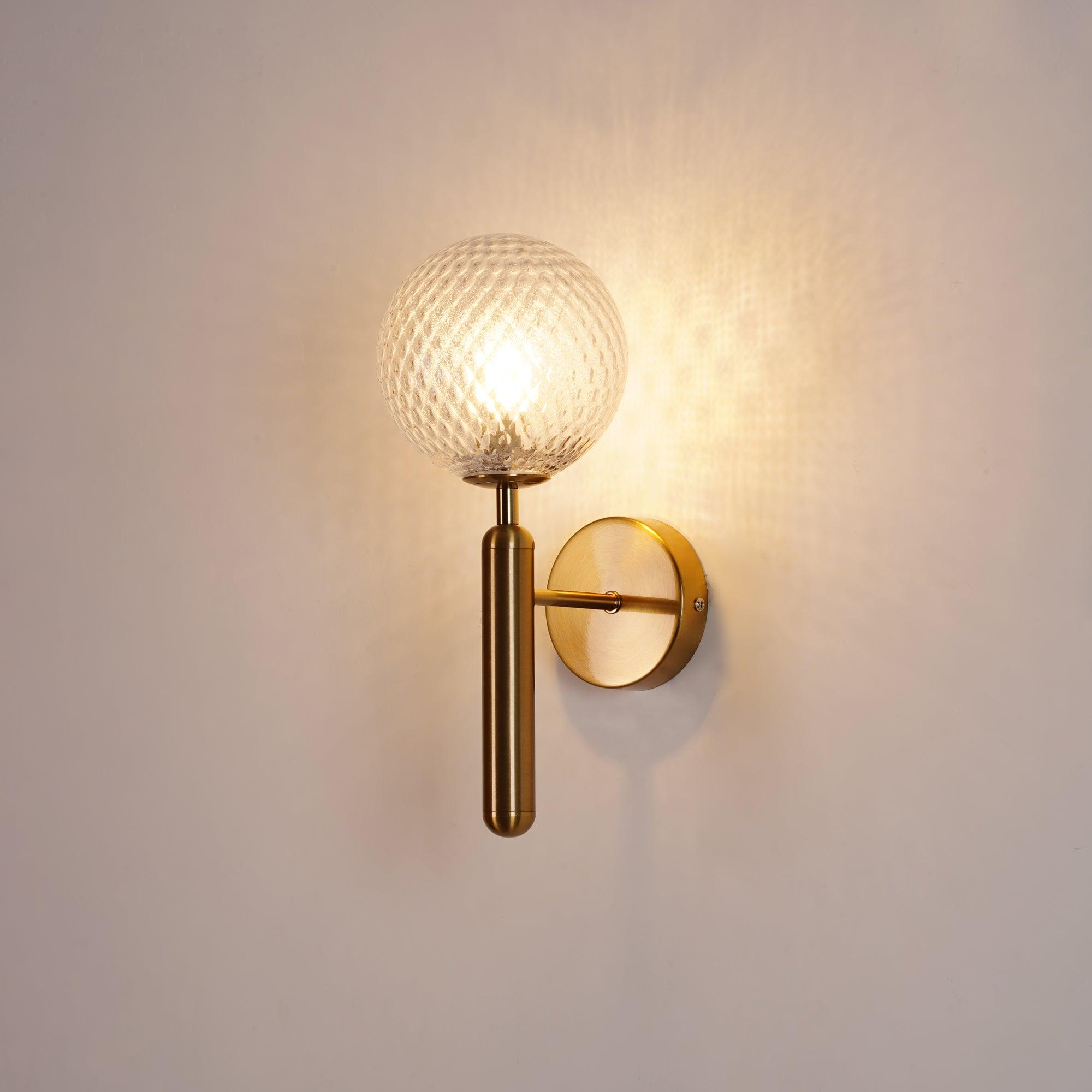 Nordica Plug-in Wall Lamp - Blowlighting