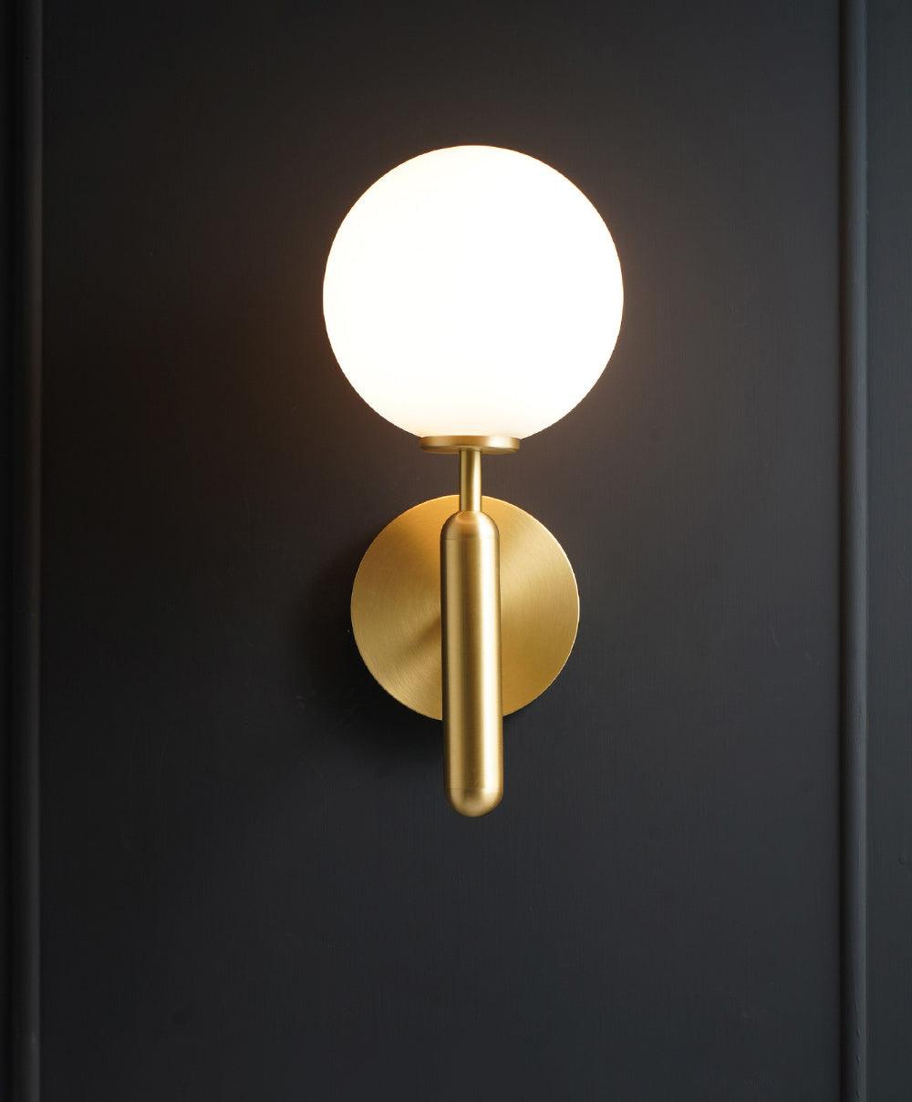 Nordica Plug-in Wall Lamp - Blowlighting