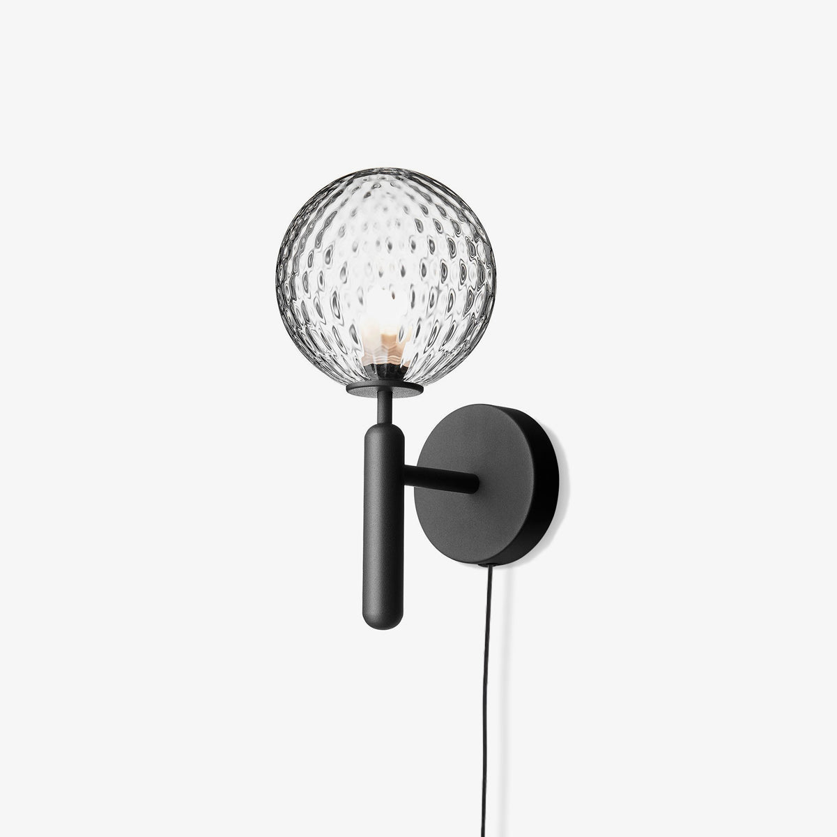 Nordica Plug-in Wall Lamp - Blowlighting
