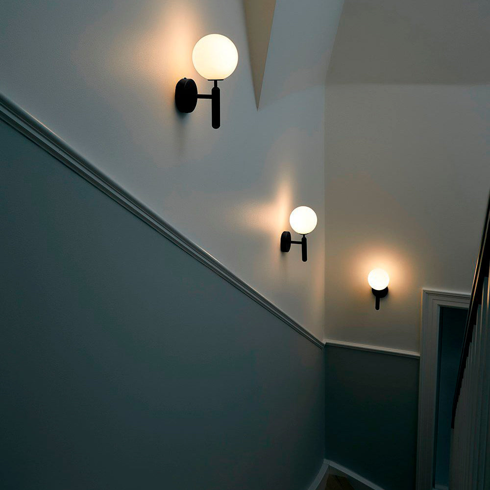 Nordica Plug-in Wall Lamp - Blowlighting
