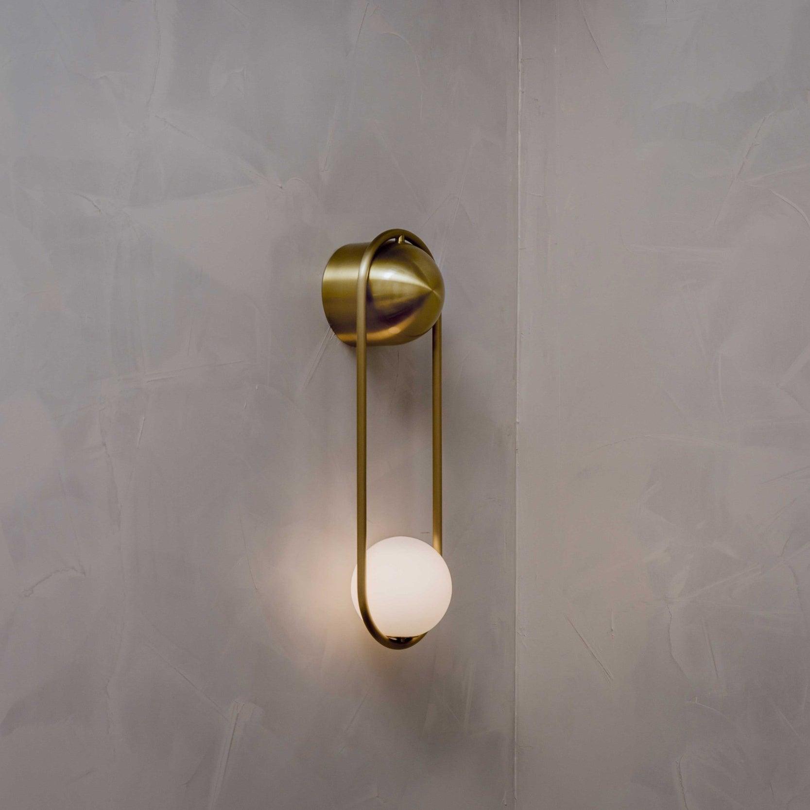 Mila Wall Lamp - Blowlighting