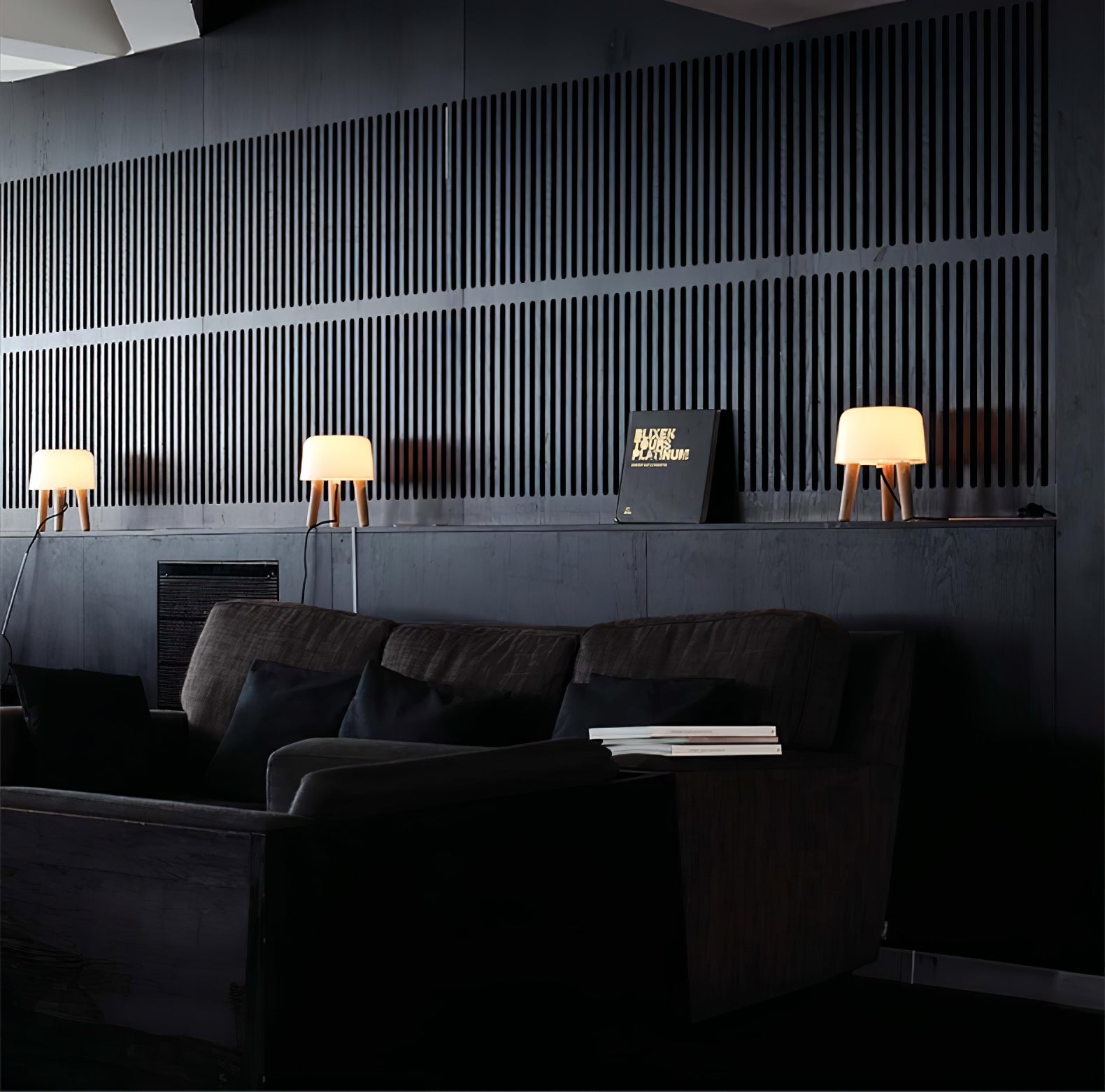 Milk Table Lamp - Blowlighting