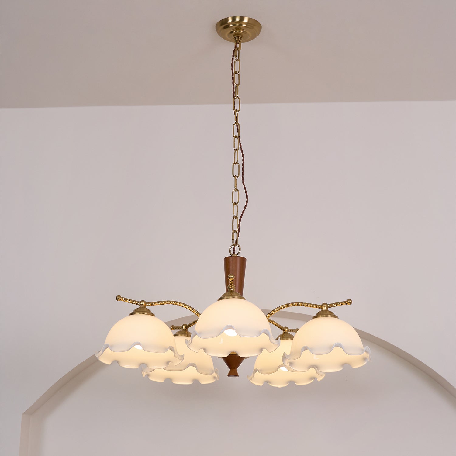 Daisy Vintage Glass Chandelier - Blowlighting