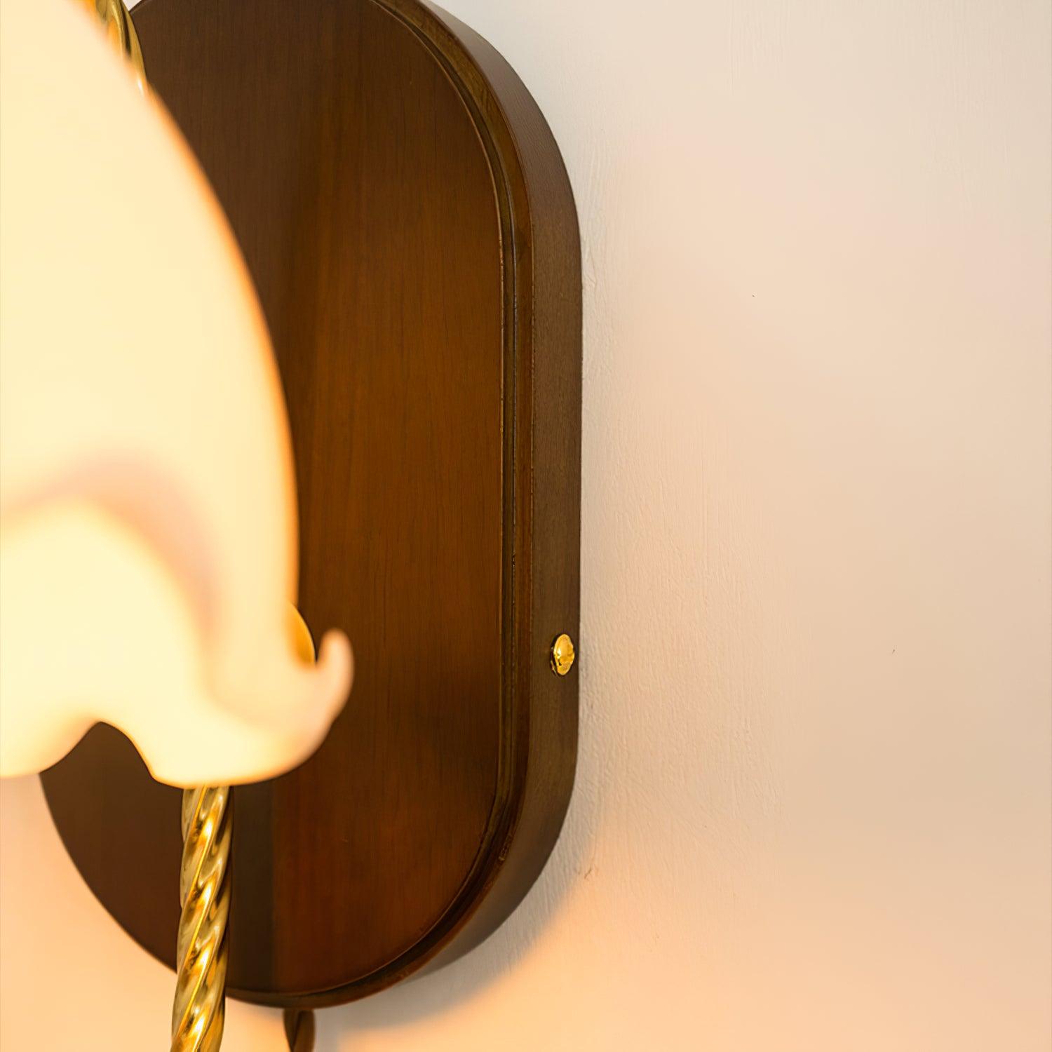 Milky Flower Wall Light - Blowlighting