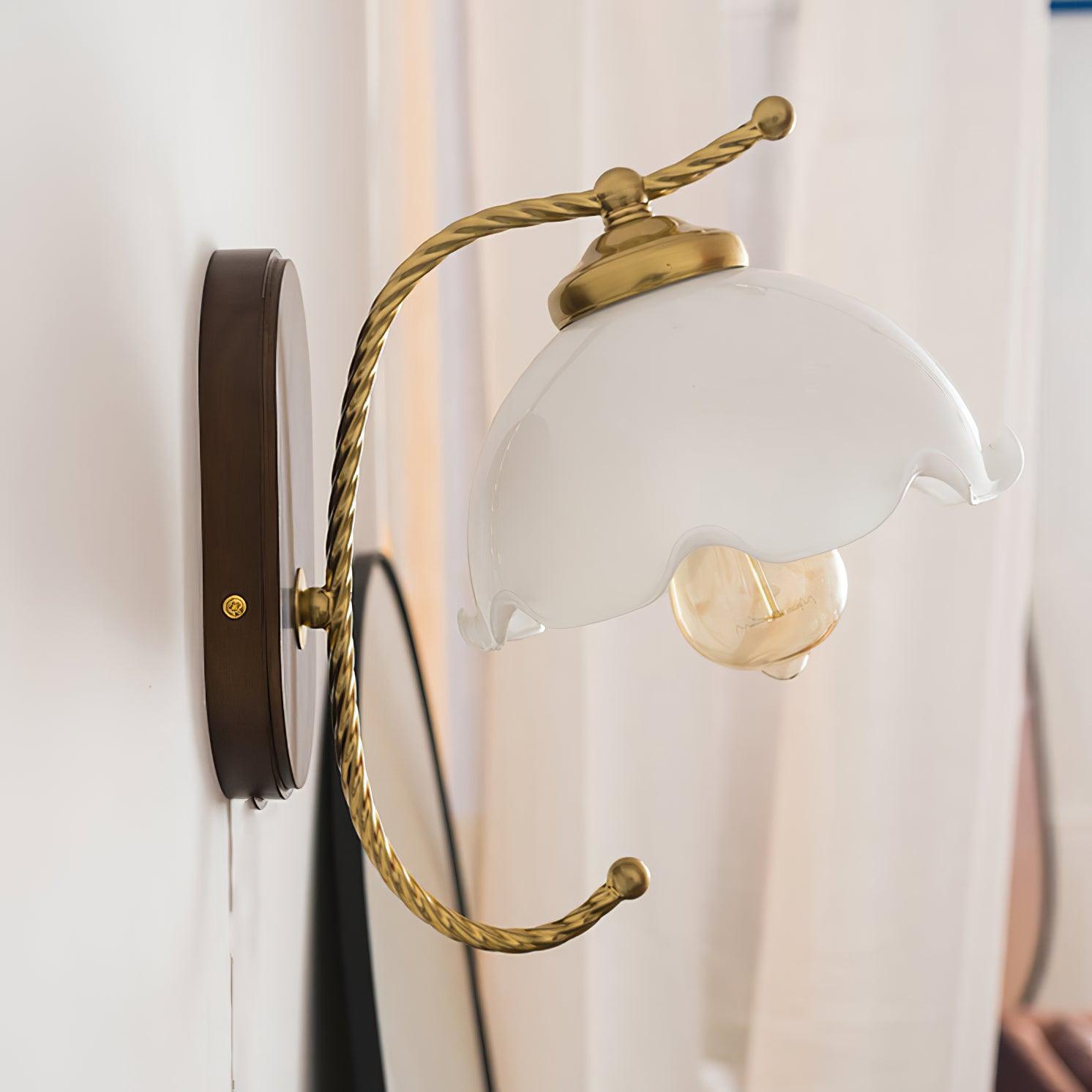 Milky Flower Wall Light - Blowlighting