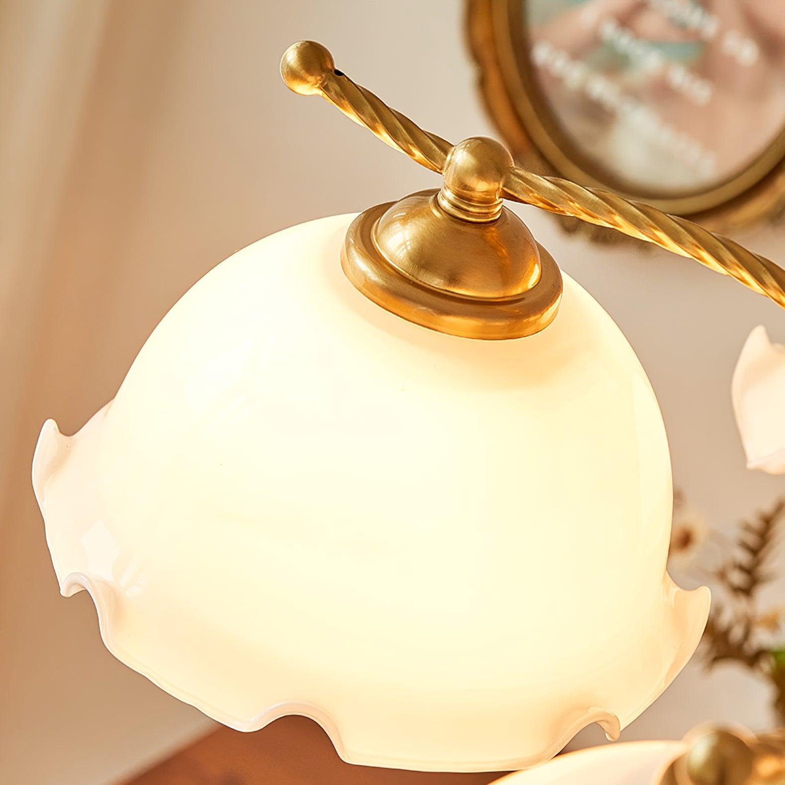 Daisy Vintage Glass Chandelier - Blowlighting