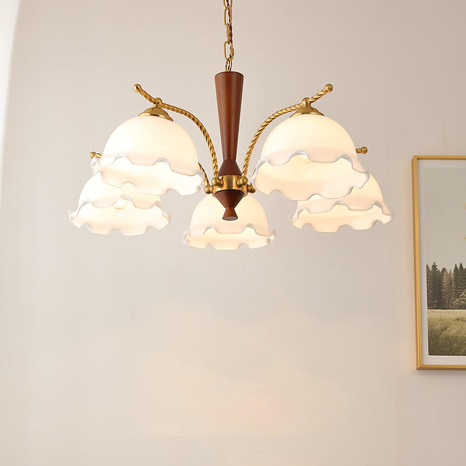 Daisy Vintage Glass Chandelier - Blowlighting