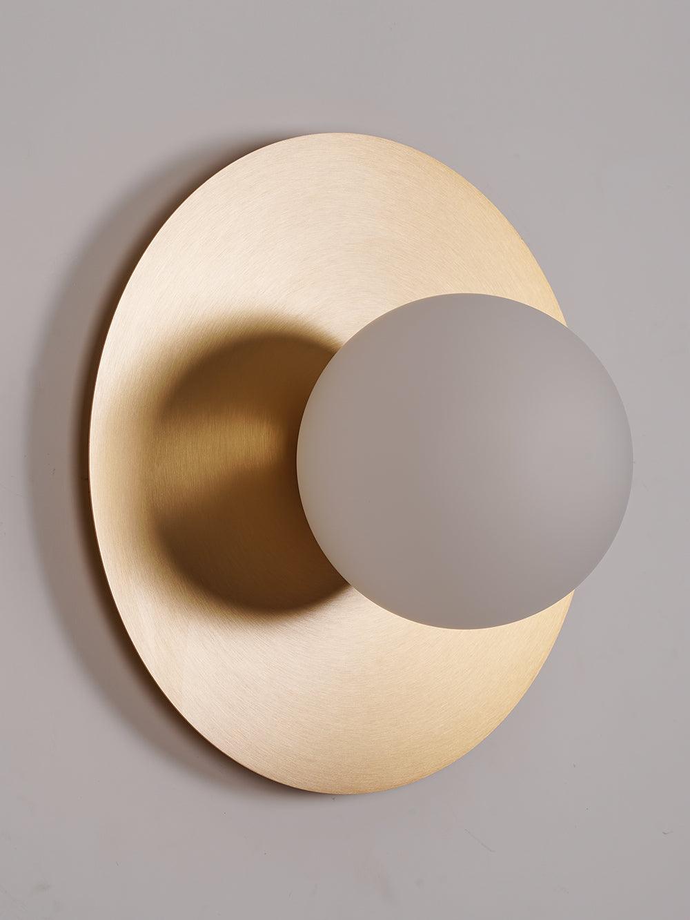 Round Glass Art Wall Lamp - Blowlighting