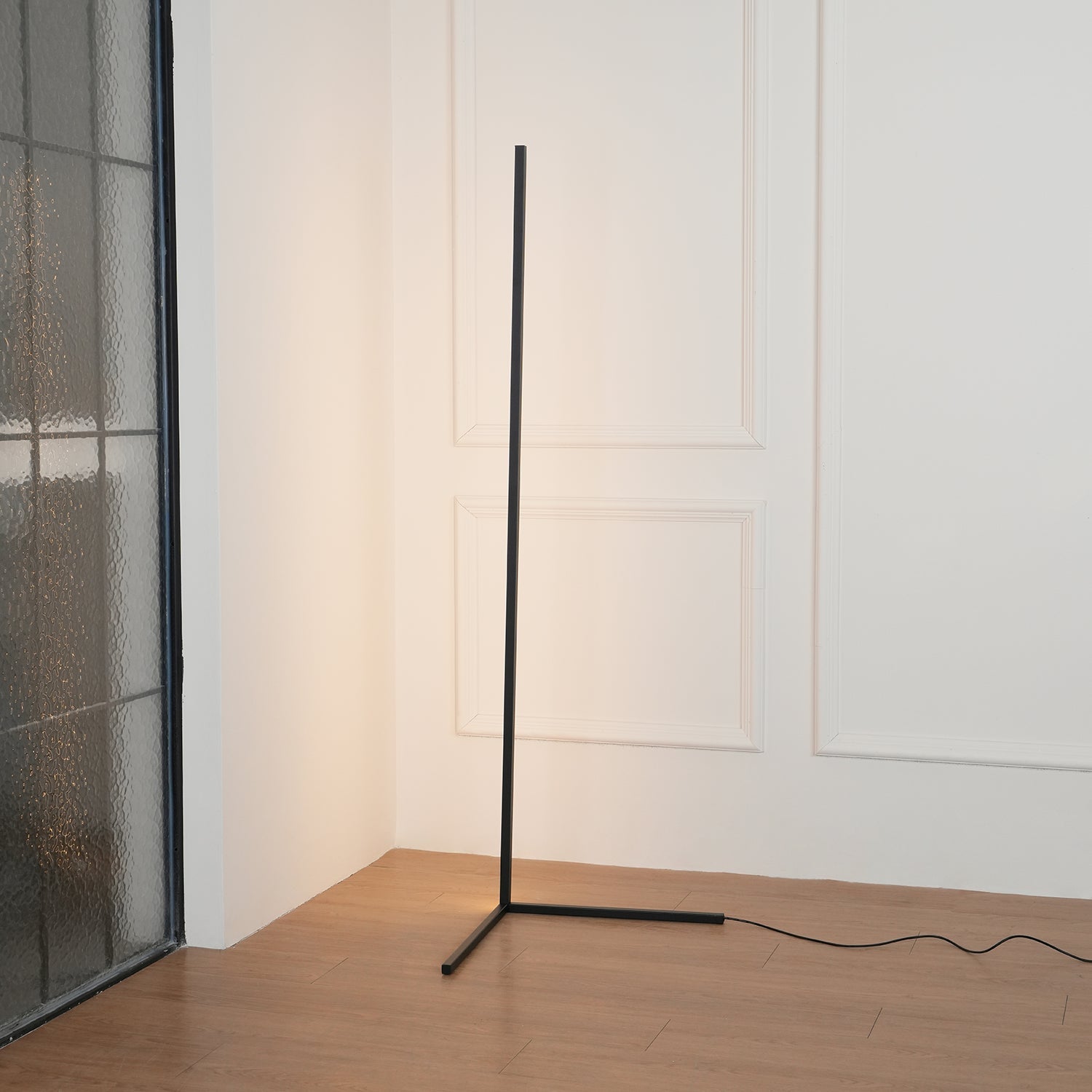 Minimalist LED Floor Lamp - Blowlighting