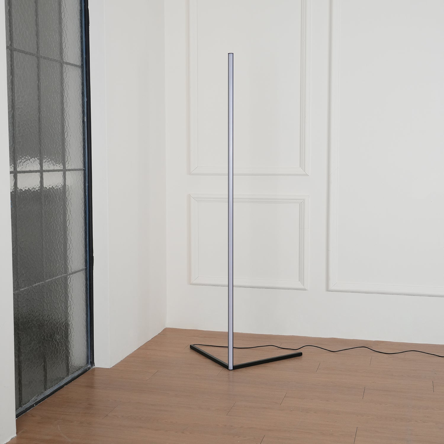 Minimalist LED Floor Lamp - Blowlighting
