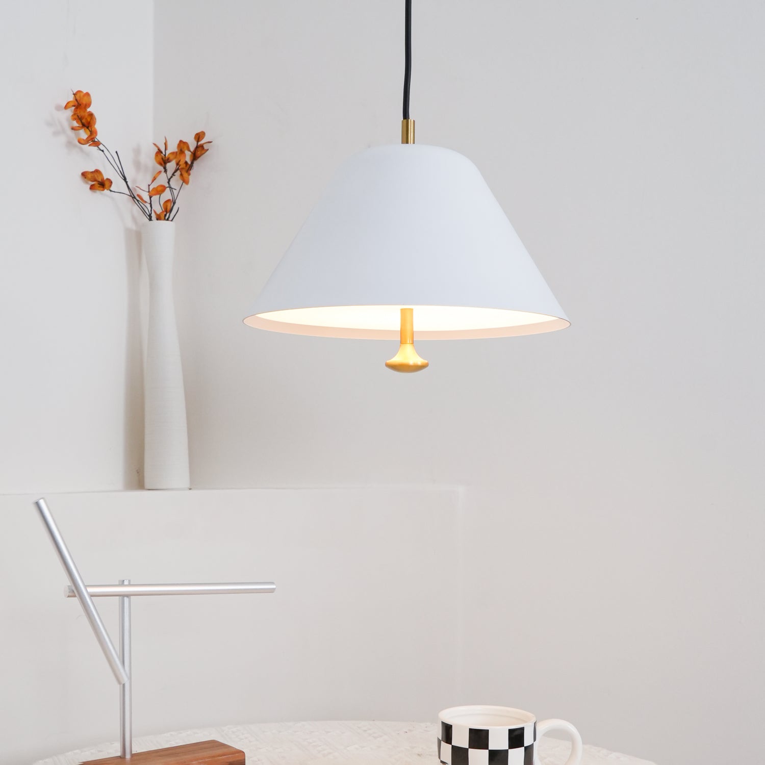 Minimalist Pendant Lamp - Blowlighting