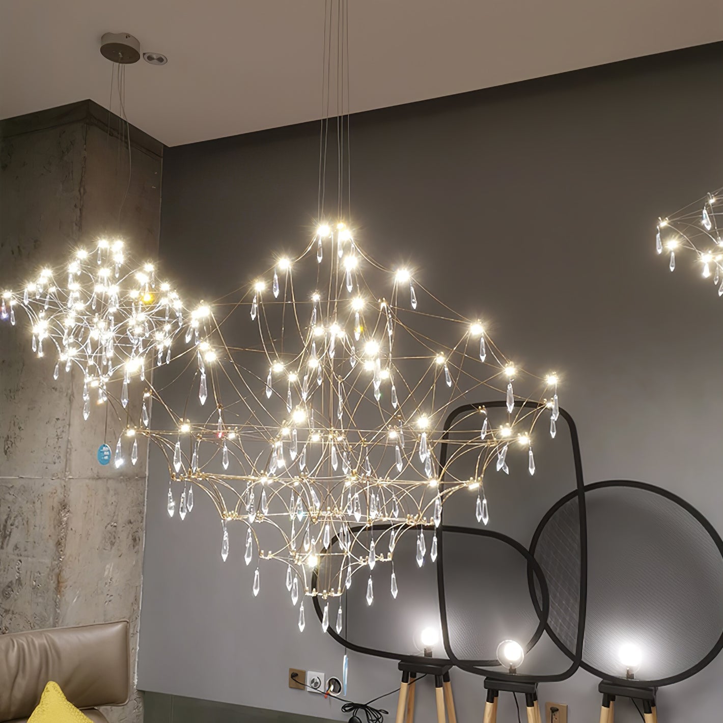 Mira Chandeliers - Blowlighting
