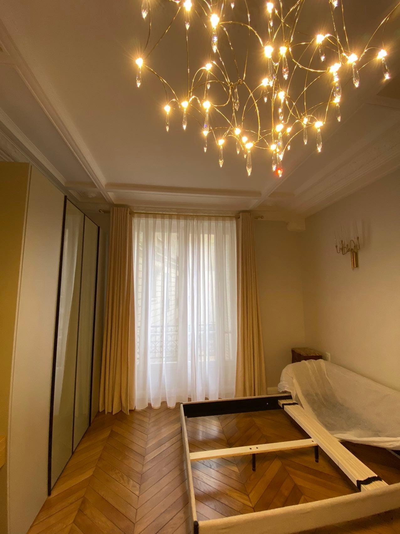 Mira Chandeliers - Blowlighting