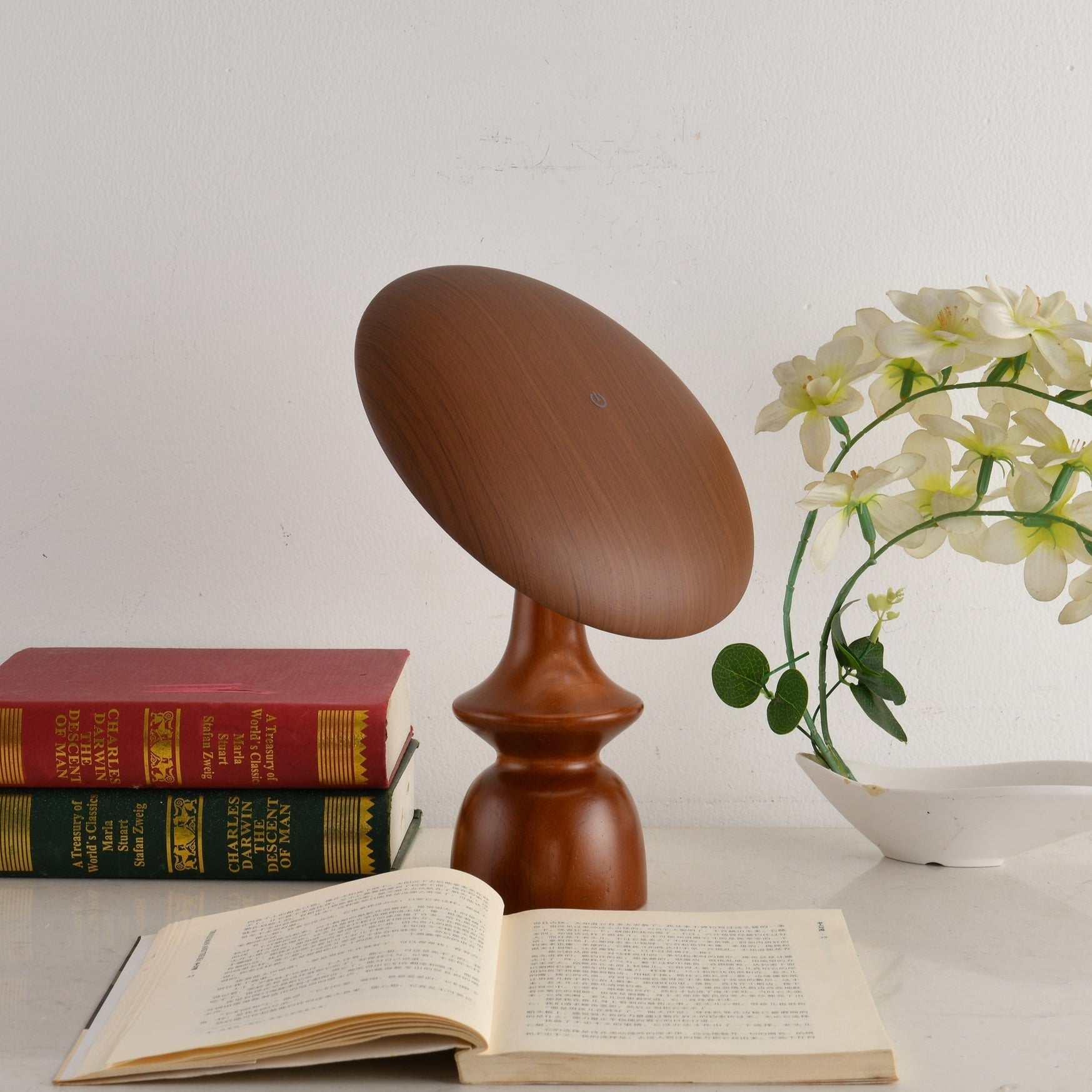 Orbis Vintage Wood Table Lamp - Blowlighting
