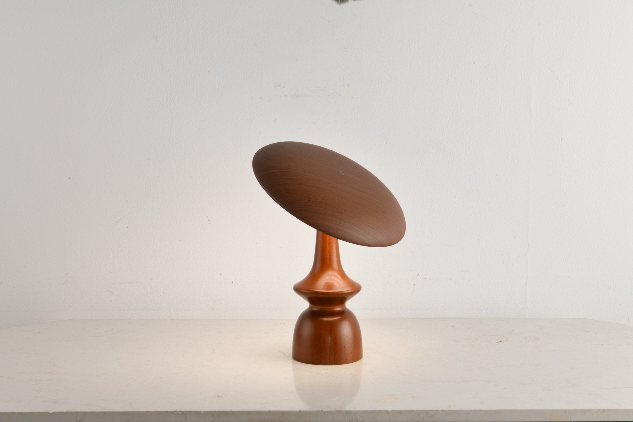 Orbis Vintage Wood Table Lamp - Blowlighting