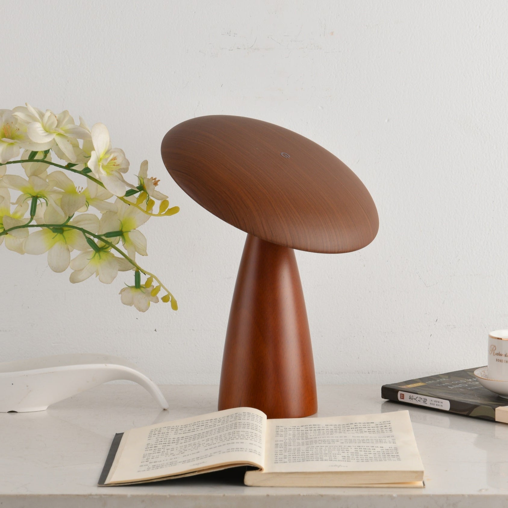 Orbis Vintage Wood Table Lamp - Blowlighting
