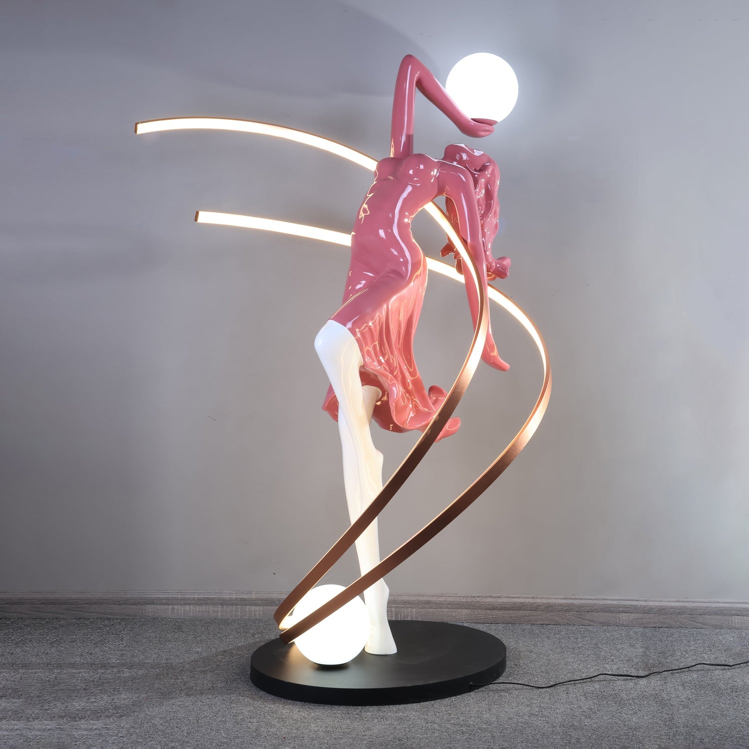 Misha Goddess Statue Floor Lamp - Blowlighting