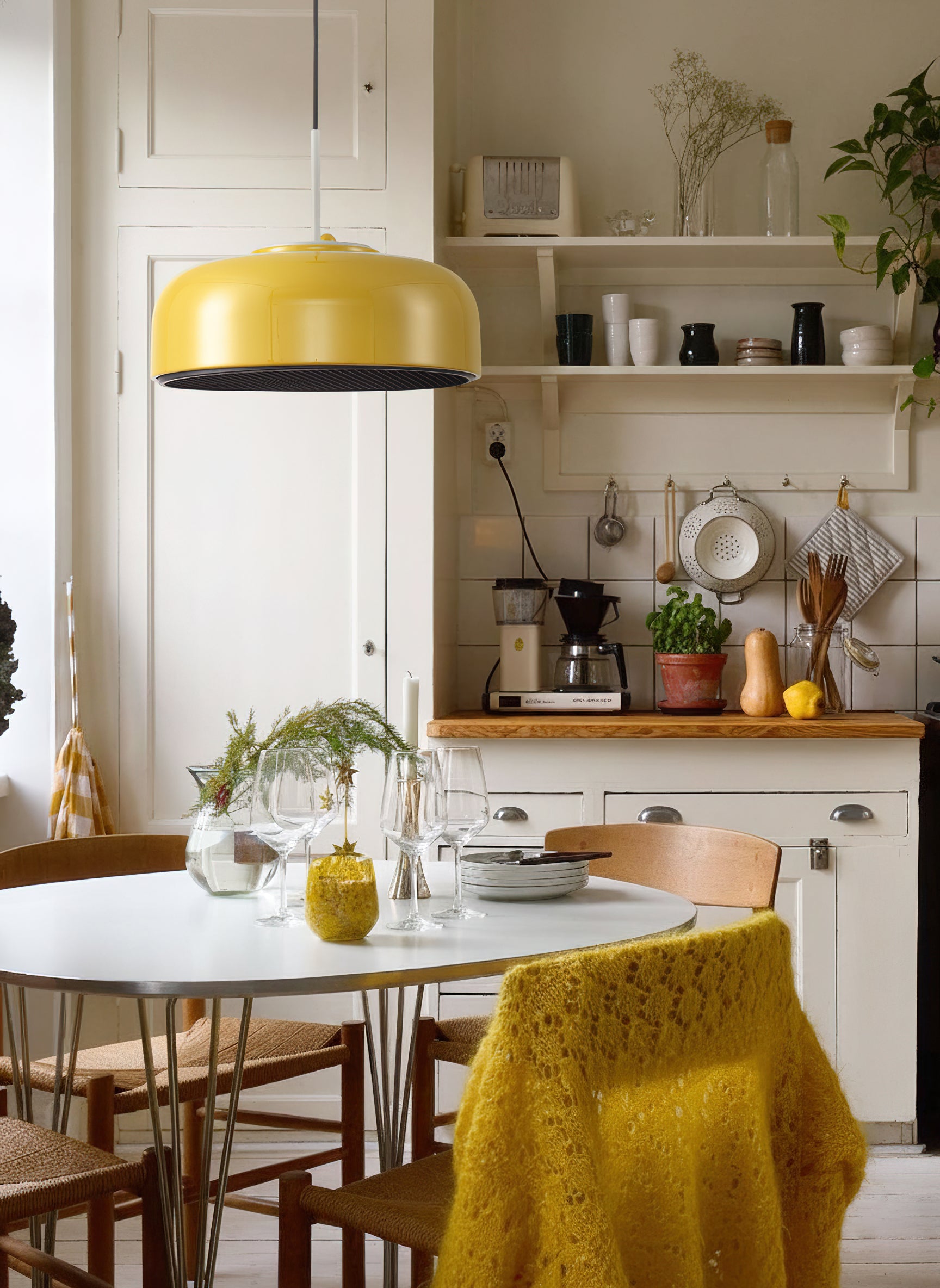 Misha Modern Aluminum Pendant Light