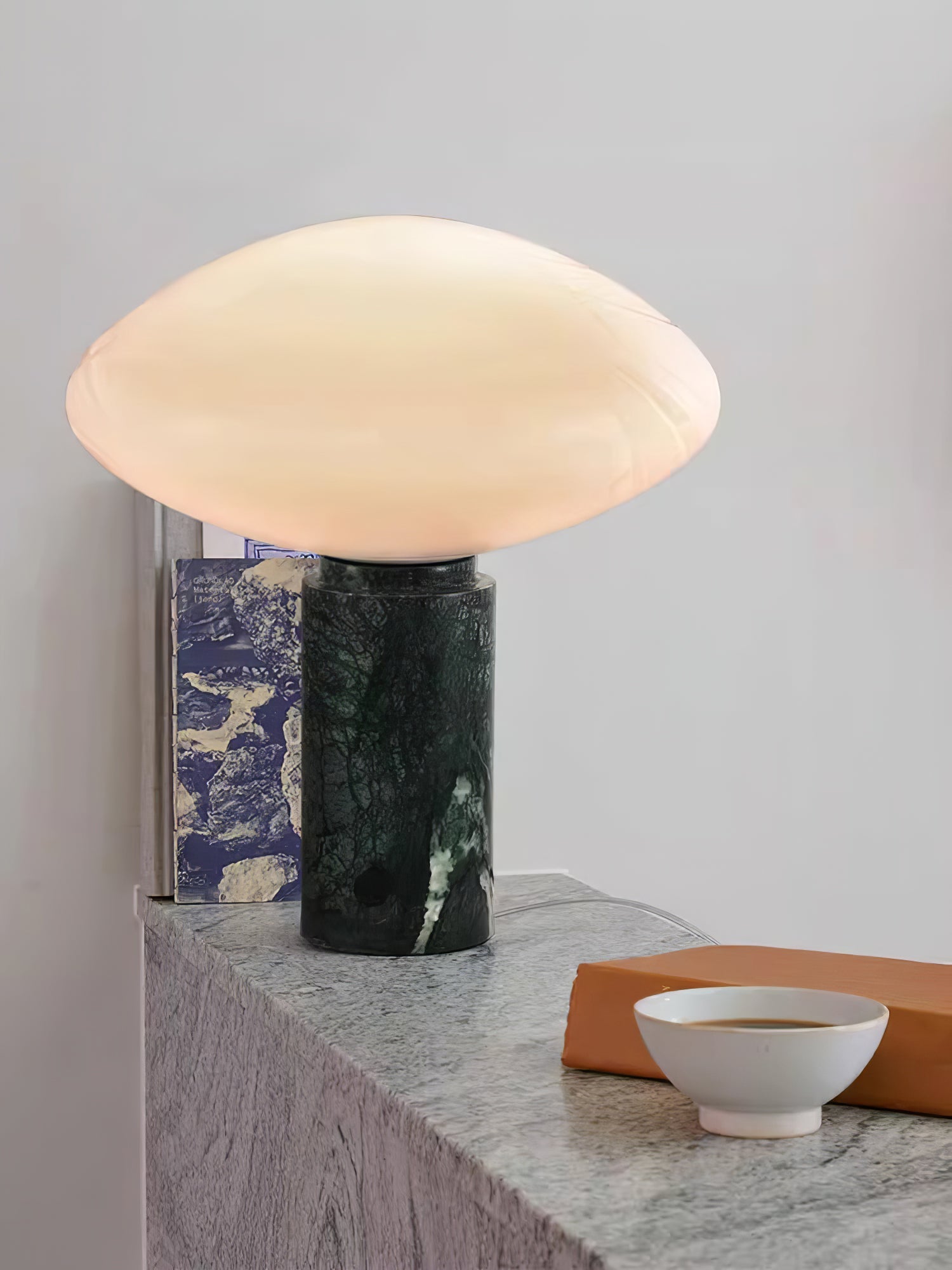 Mist Table Lamp - Blowlighting