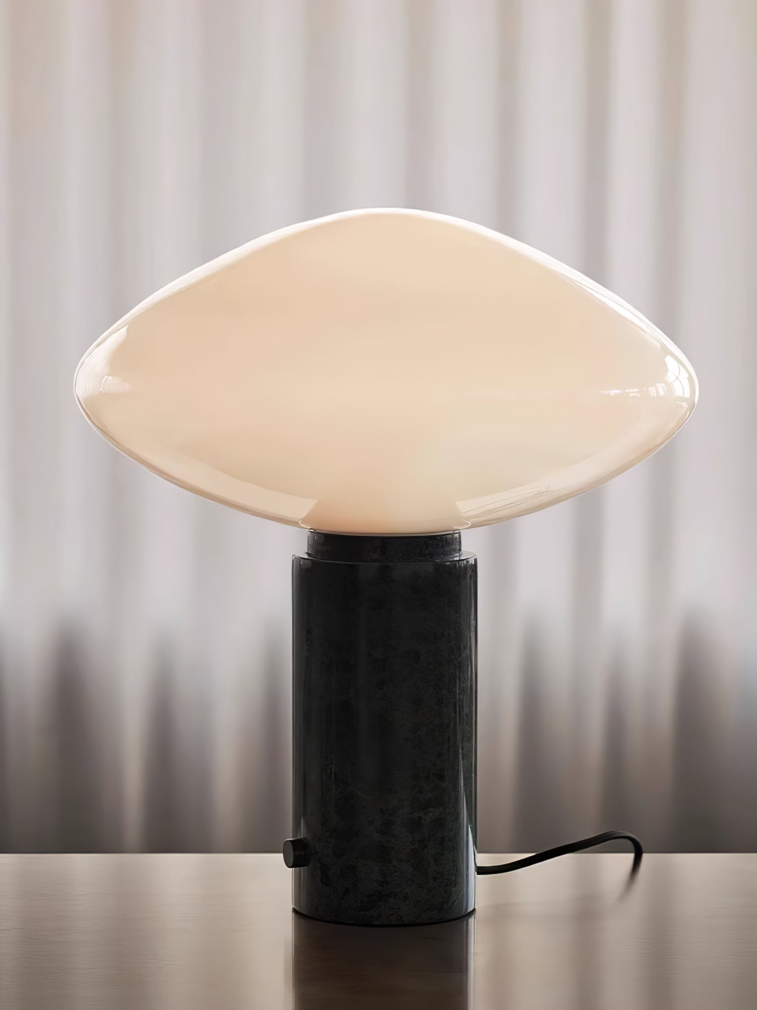 Mist Table Lamp - Blowlighting