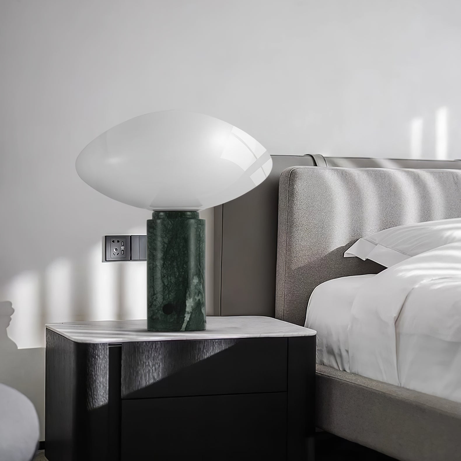 Mist Table Lamp - Blowlighting