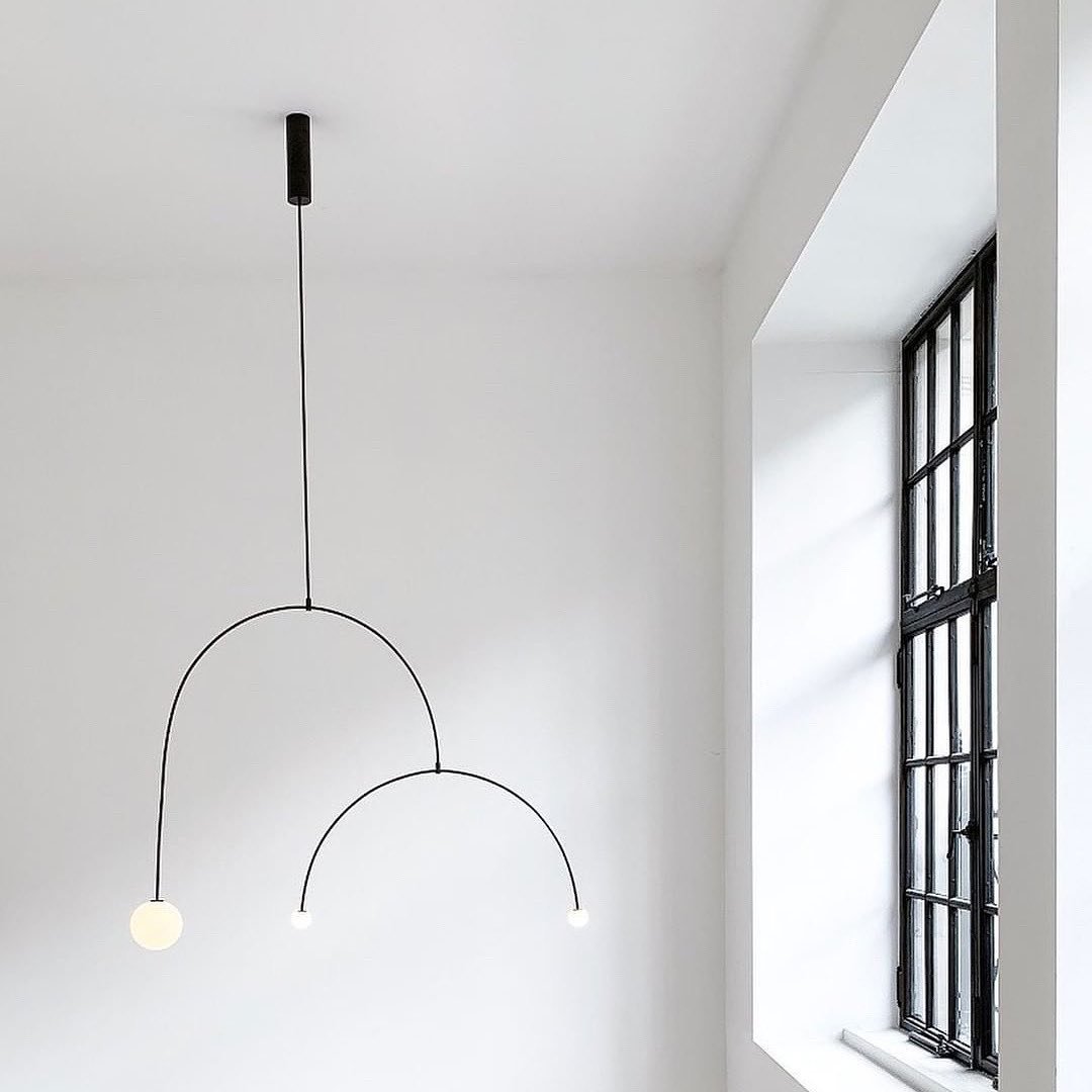 Mobile Chandelier - Blowlighting