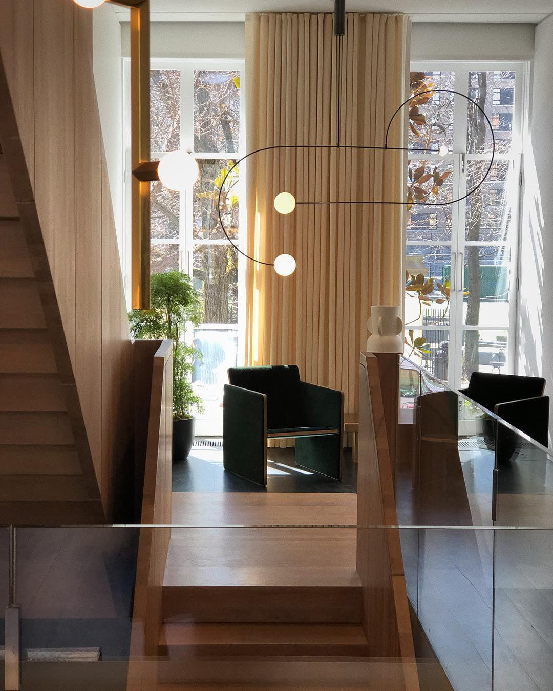 Mobile Chandelier - Blowlighting