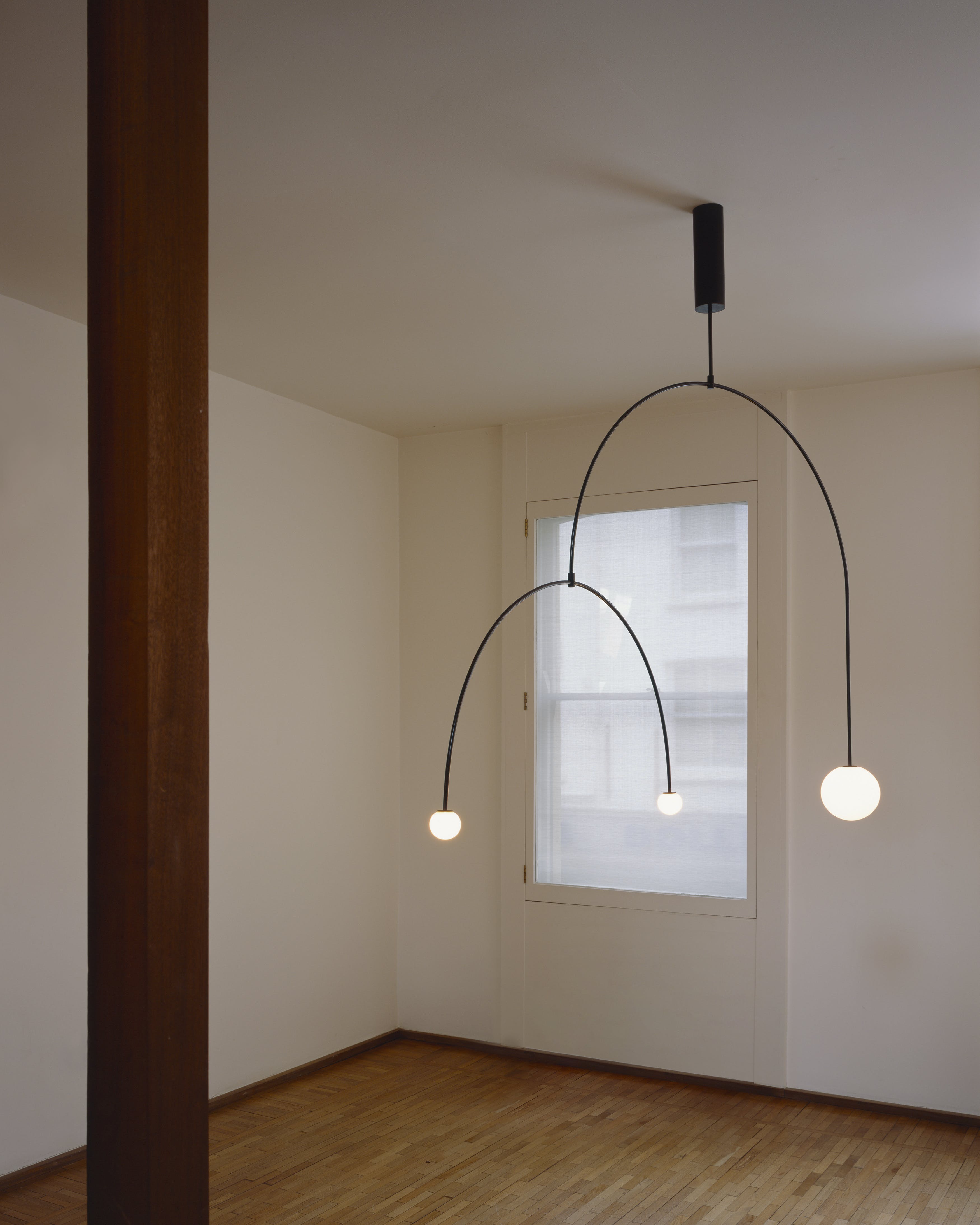Mobile Chandelier - Blowlighting