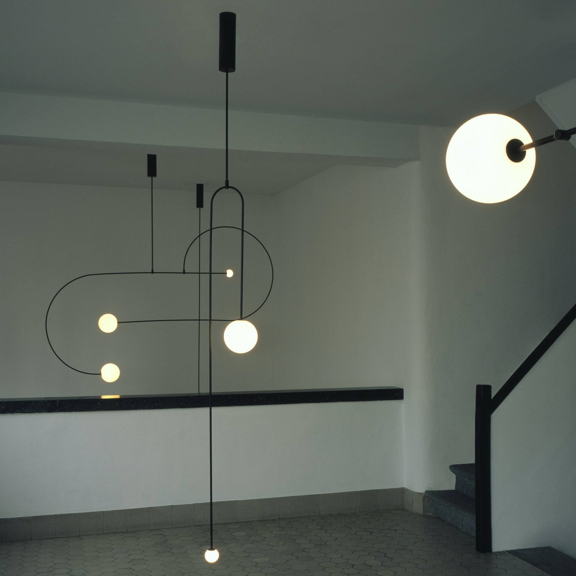 Mobile Chandelier - Blowlighting